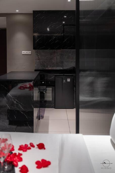 Romantic Homestay JB #Bathtub #Couple #Mood
