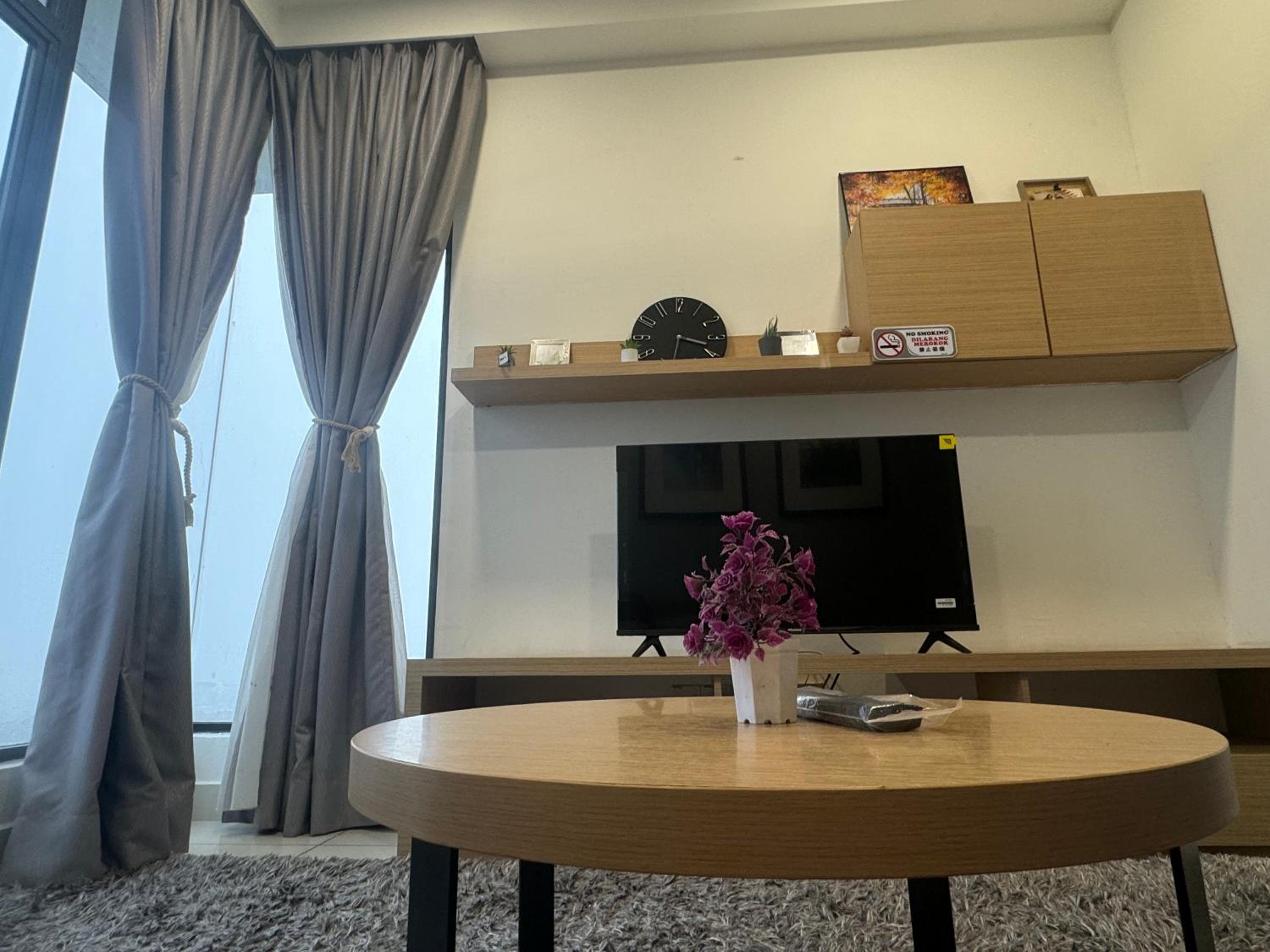 1 Tebrau Residences tiny suites by H&S Comfy Home