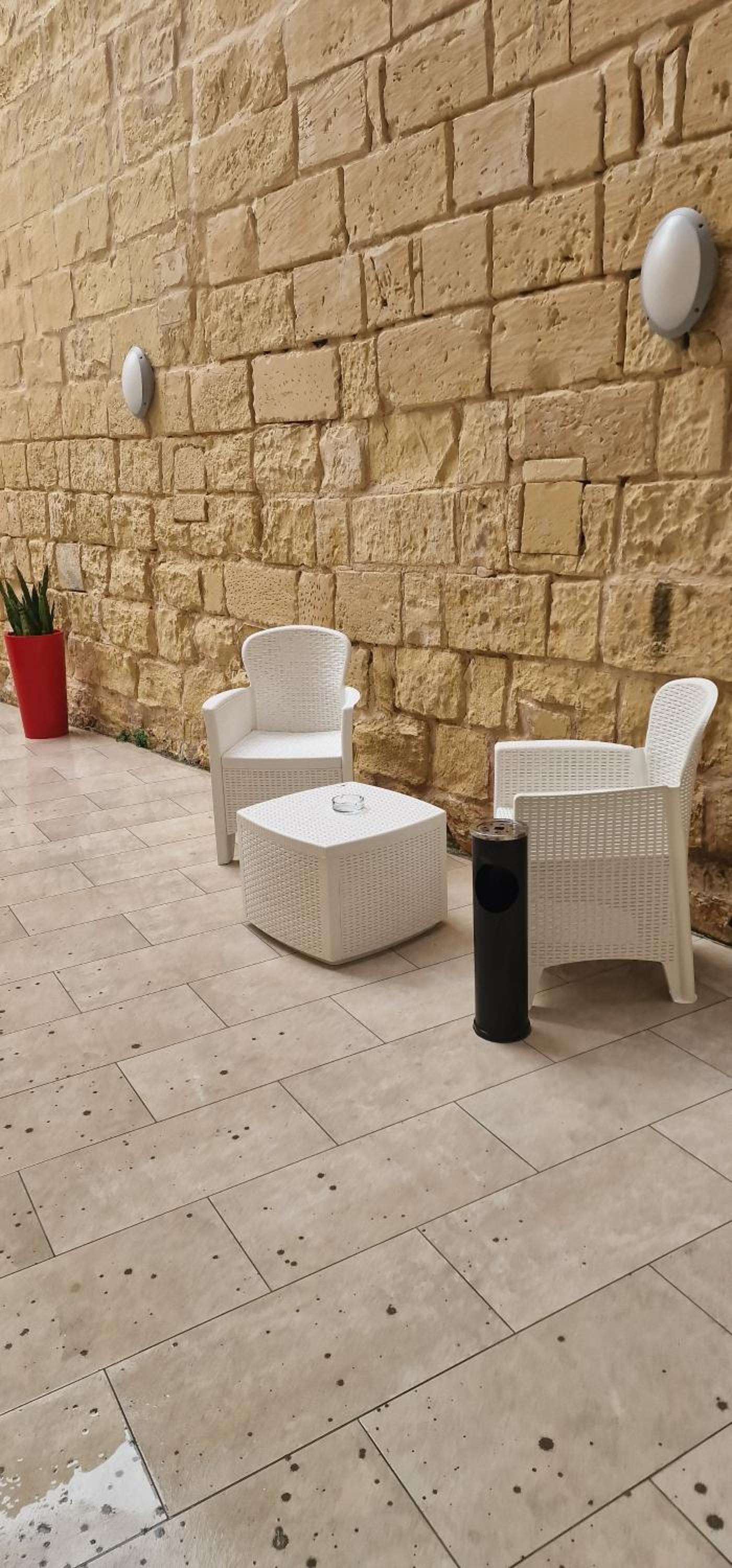 Sliema Central Seafront O'CLOCK B&B MALTA