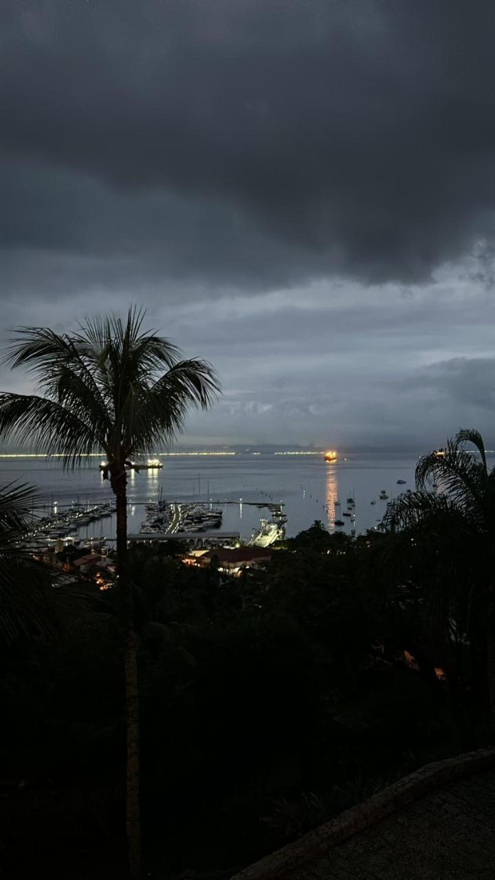 Casa Yacht Club