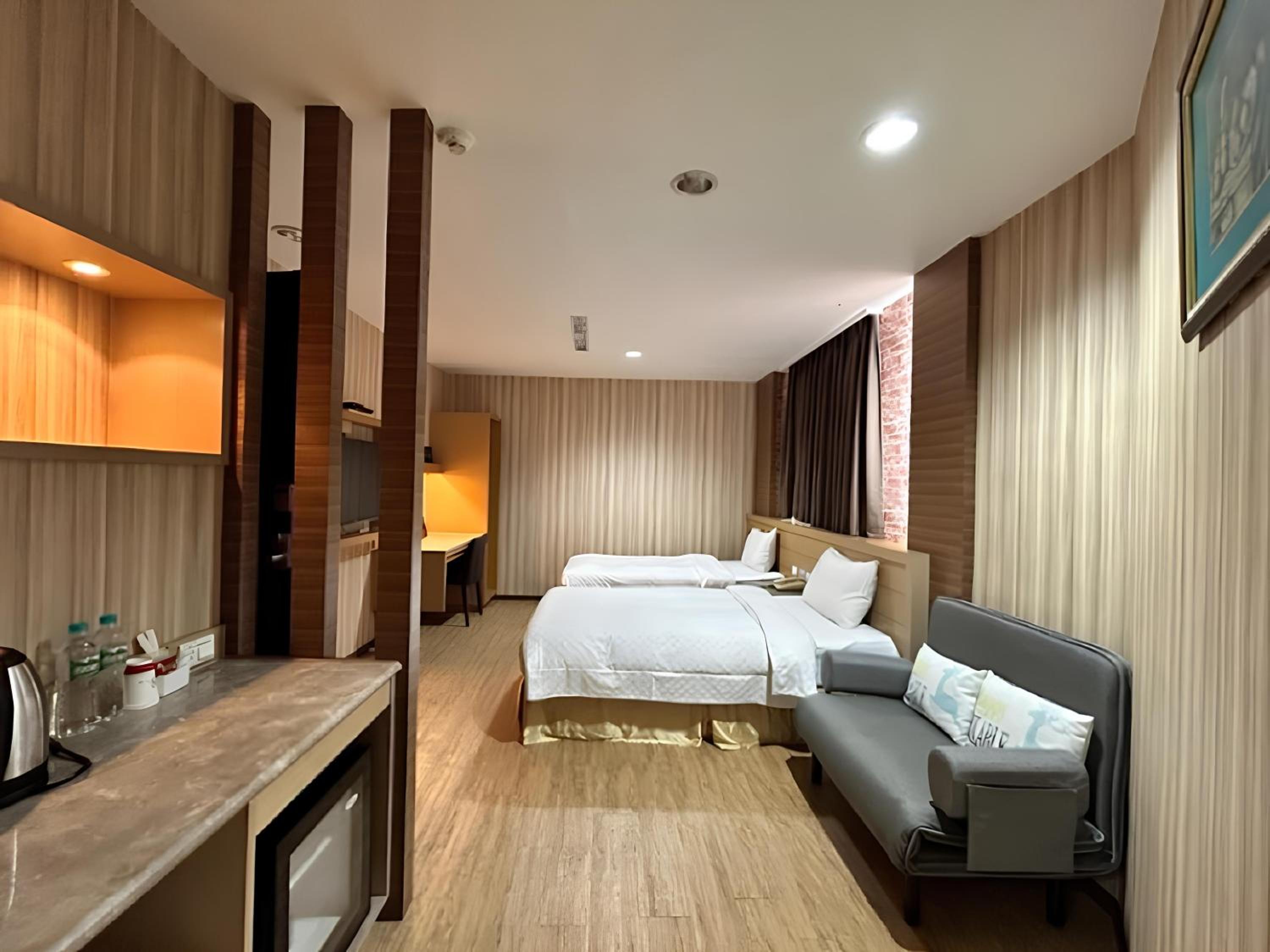 HX Hotel - Zuoying by HXgroup