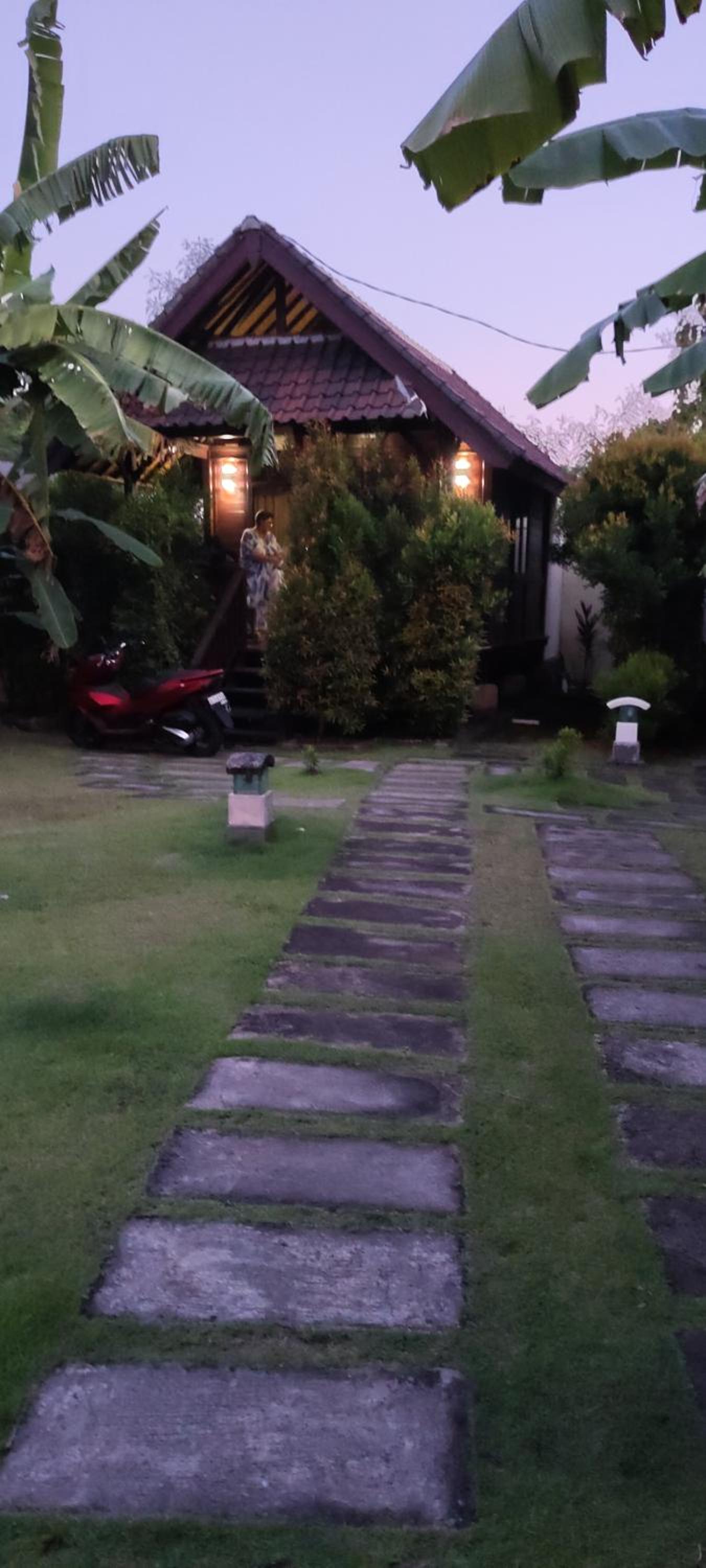 Hotel Mulia Home Stay - Image 1