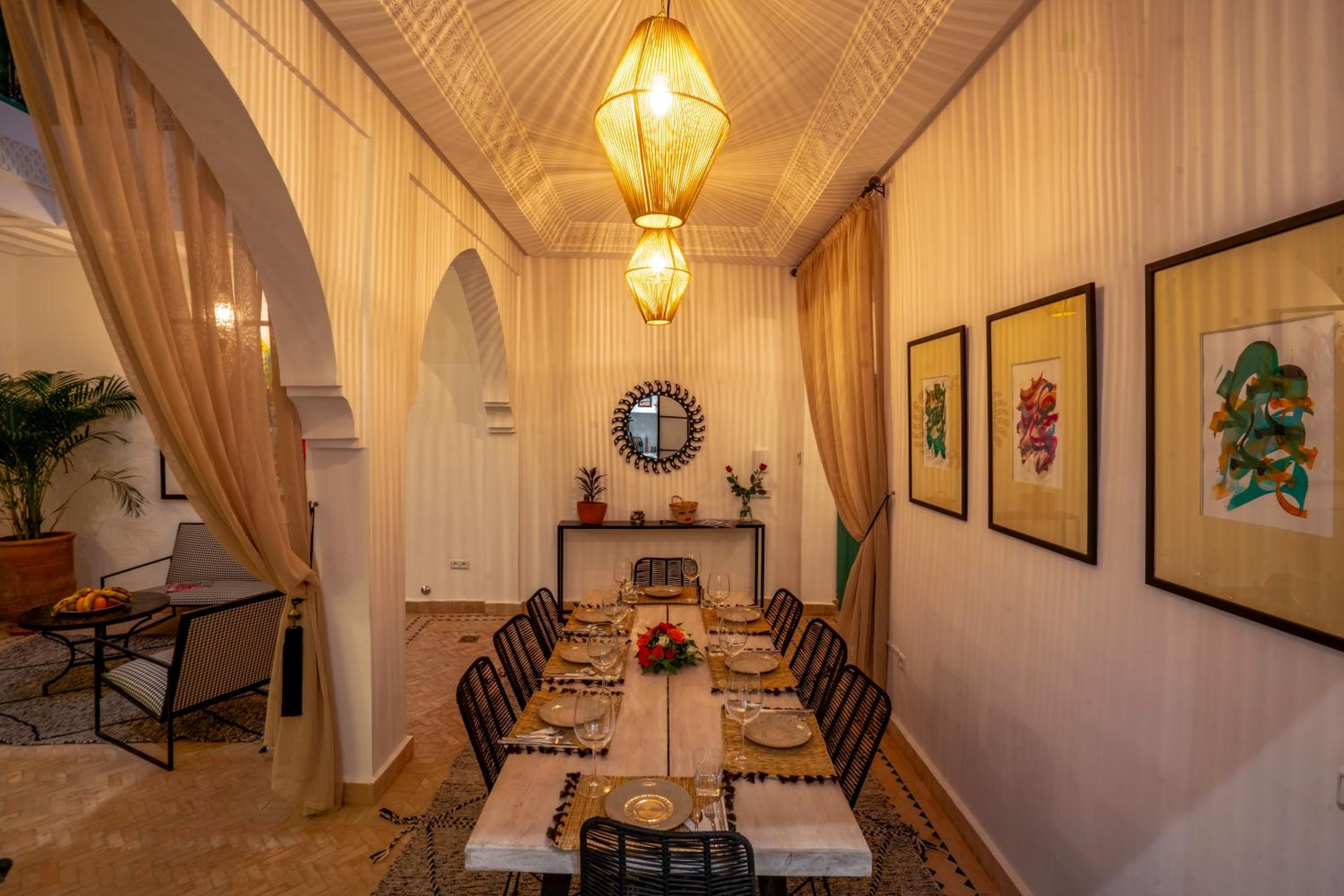 dining