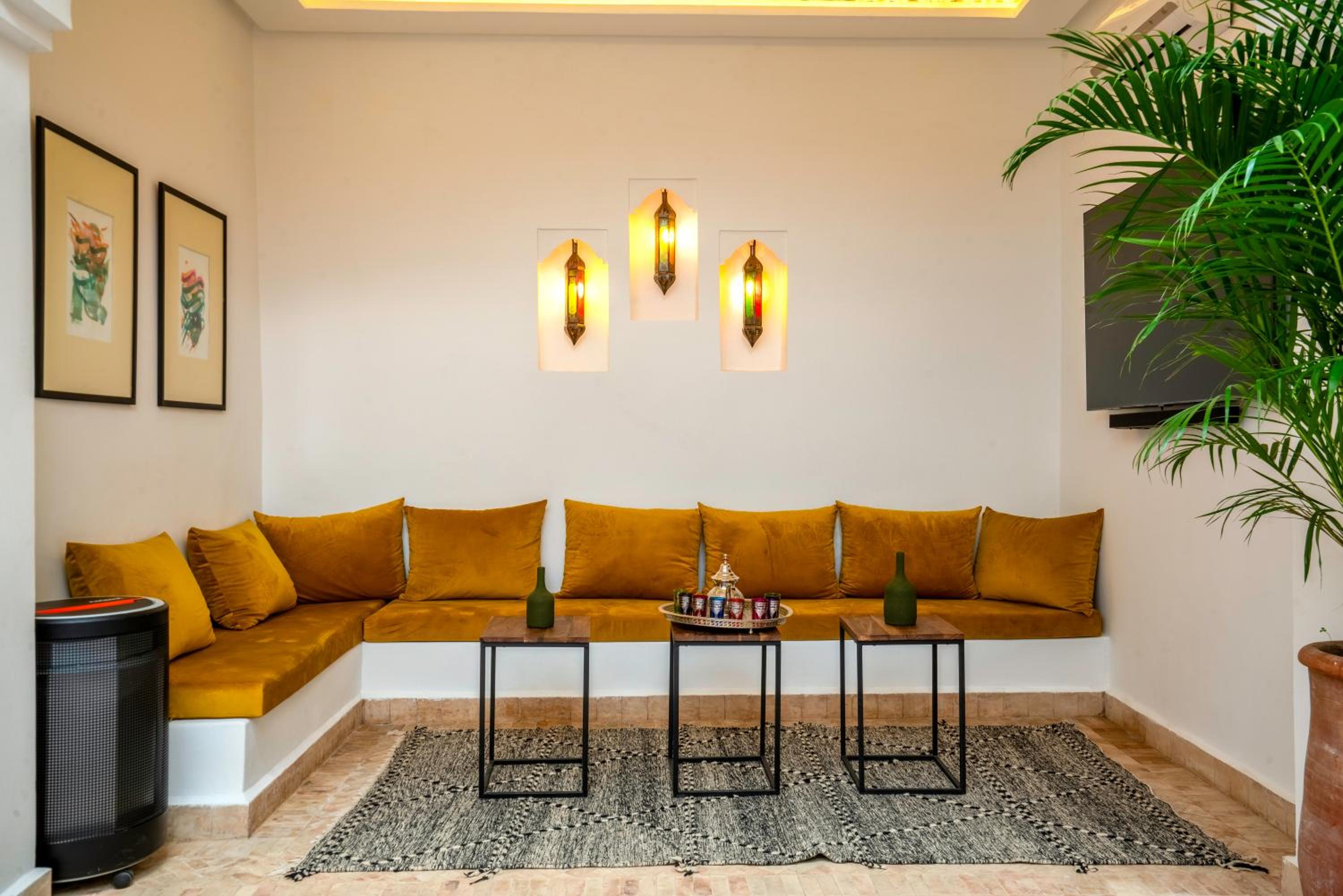 lounge
