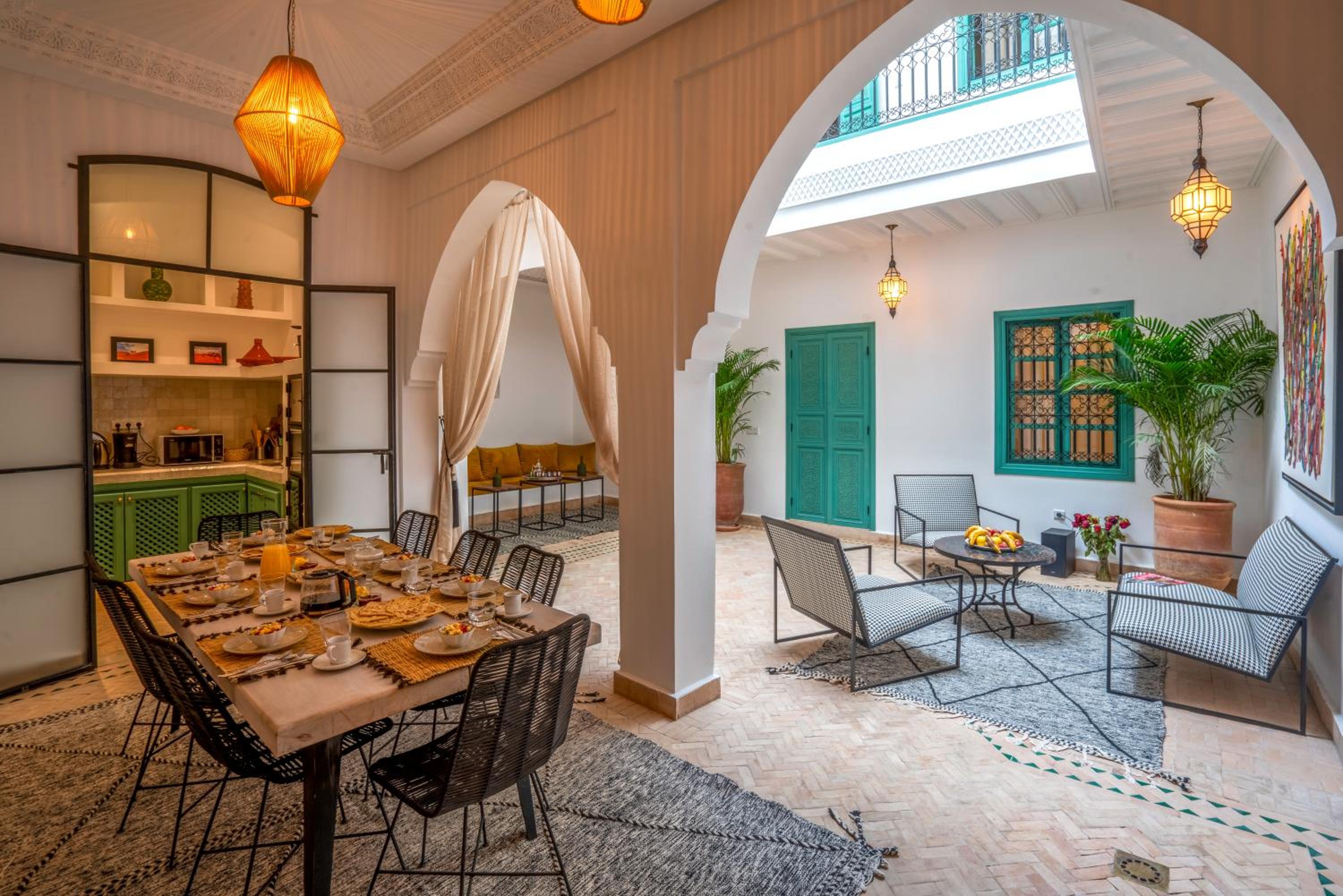 dining