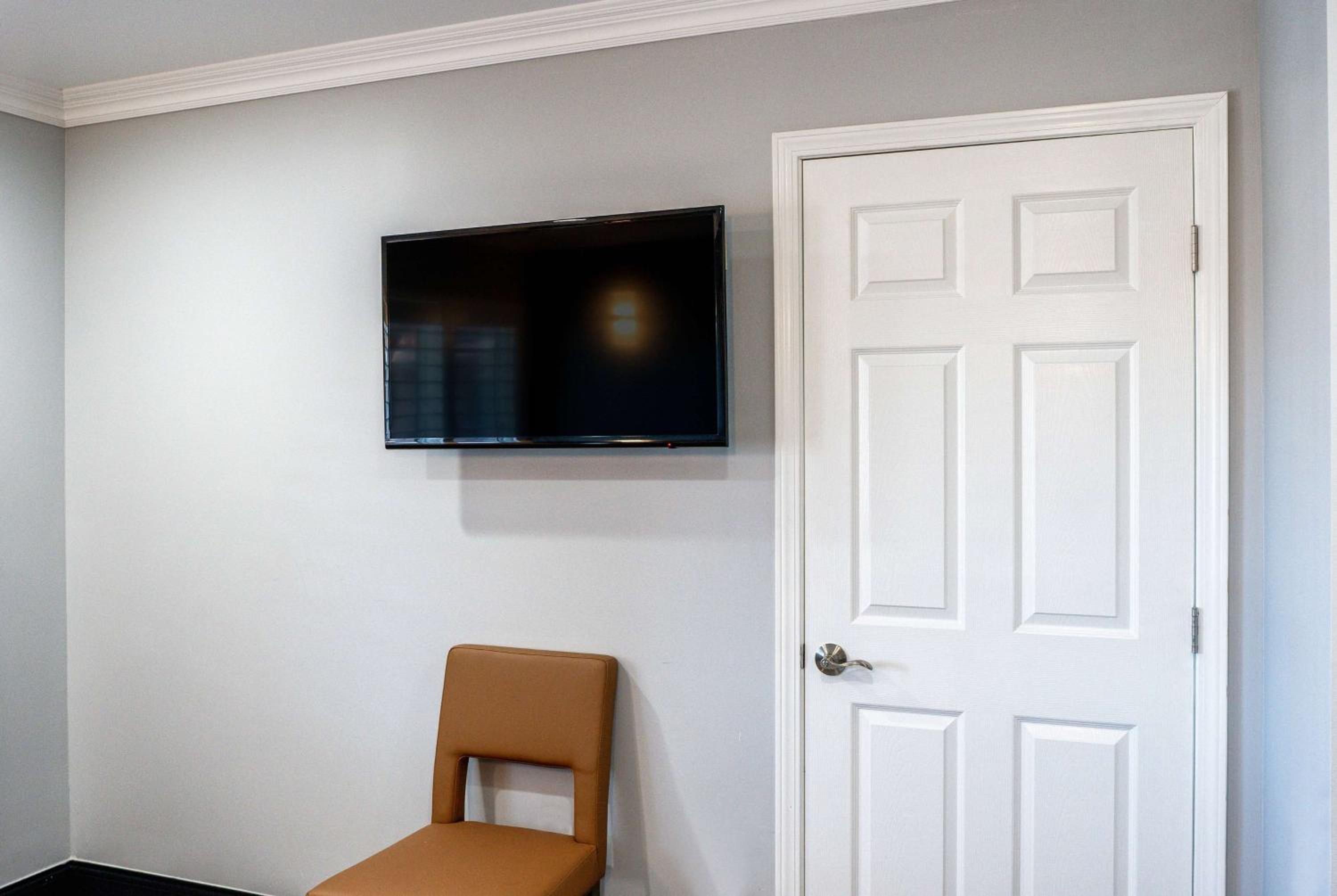 Travelodge Inn & Suites by Wyndham Bell Los Angeles Area