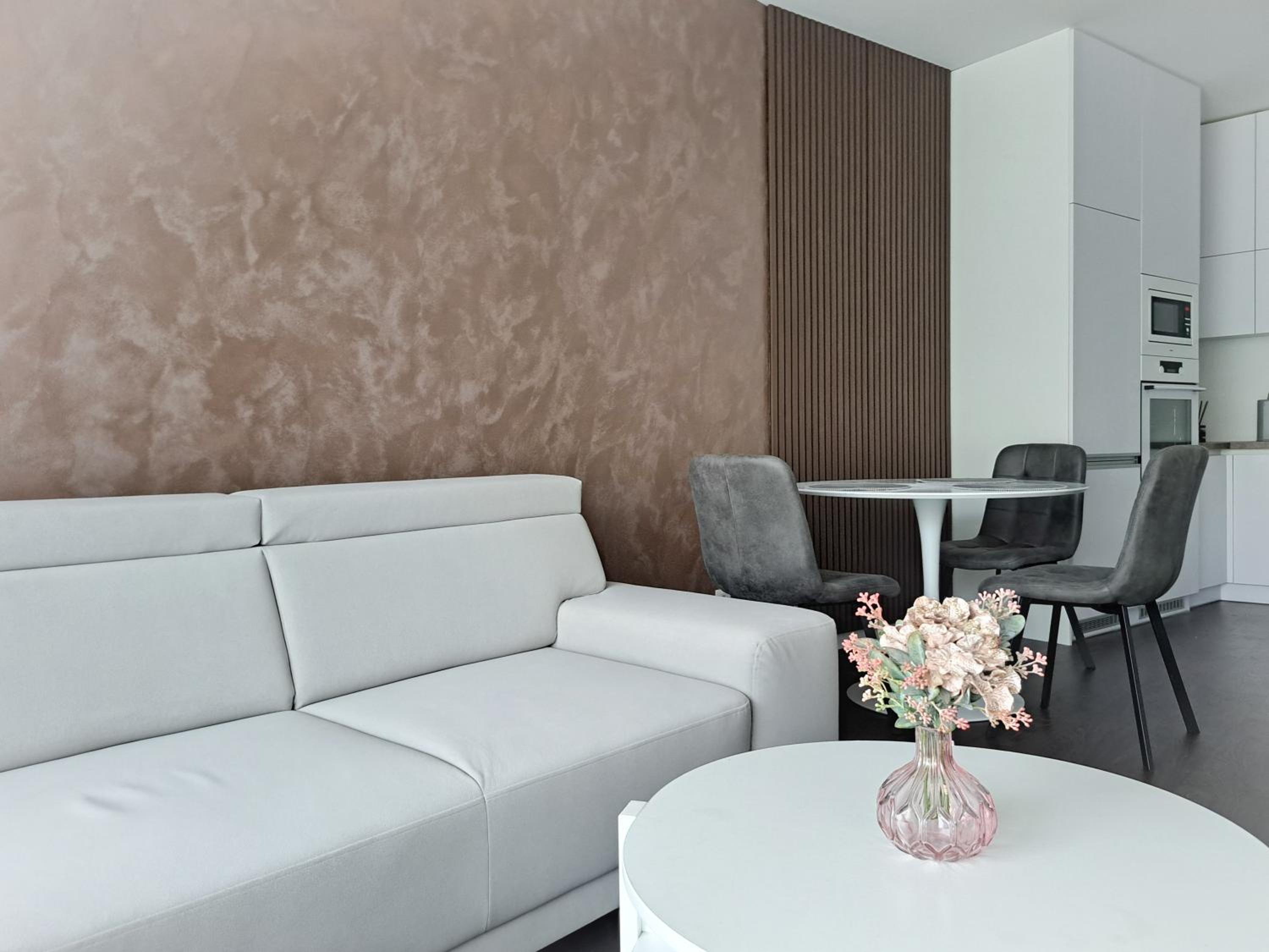 Tabáň Marble apartment (city center & free parking)