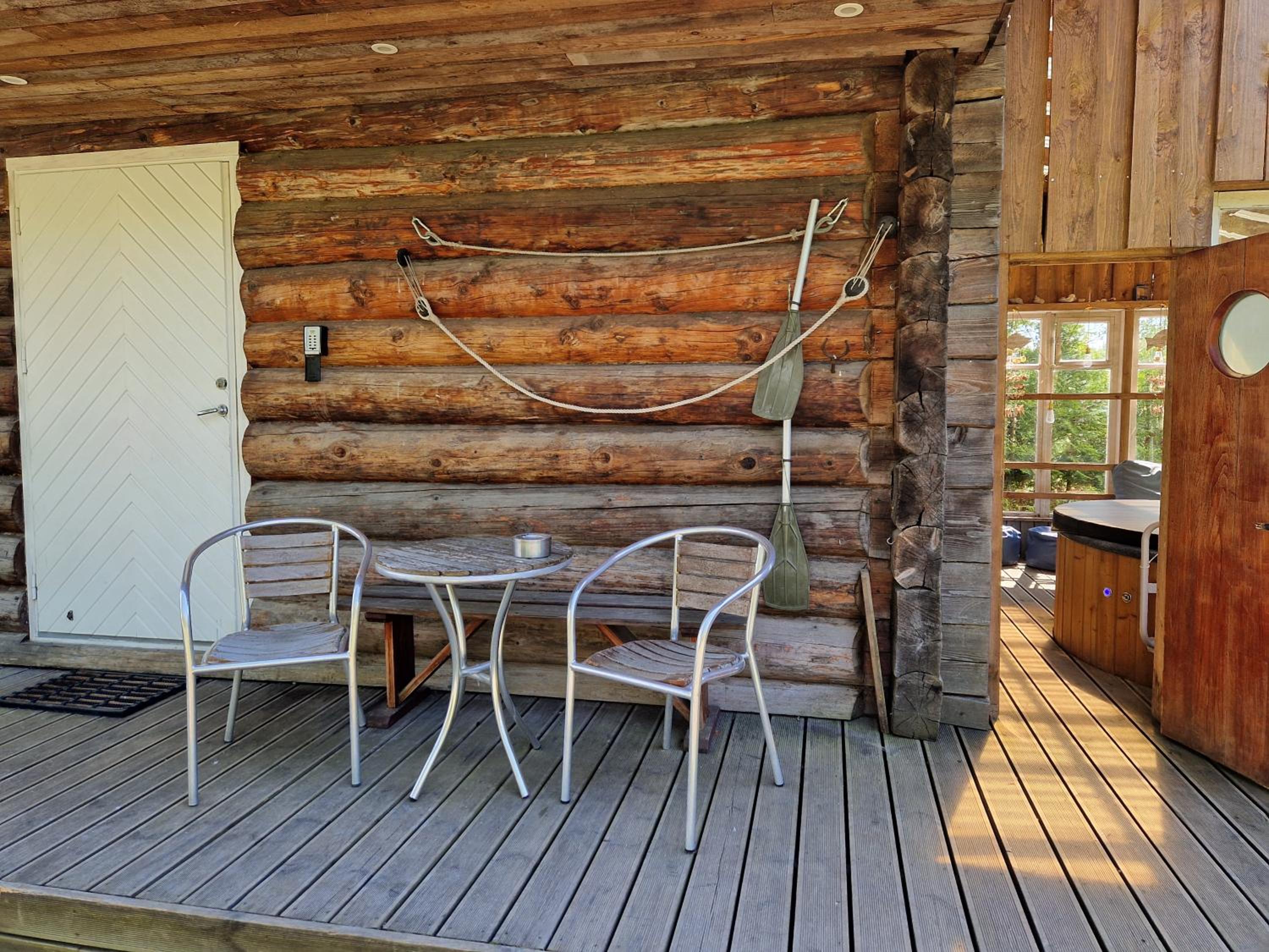 Eco houses with a hot tub and sauna