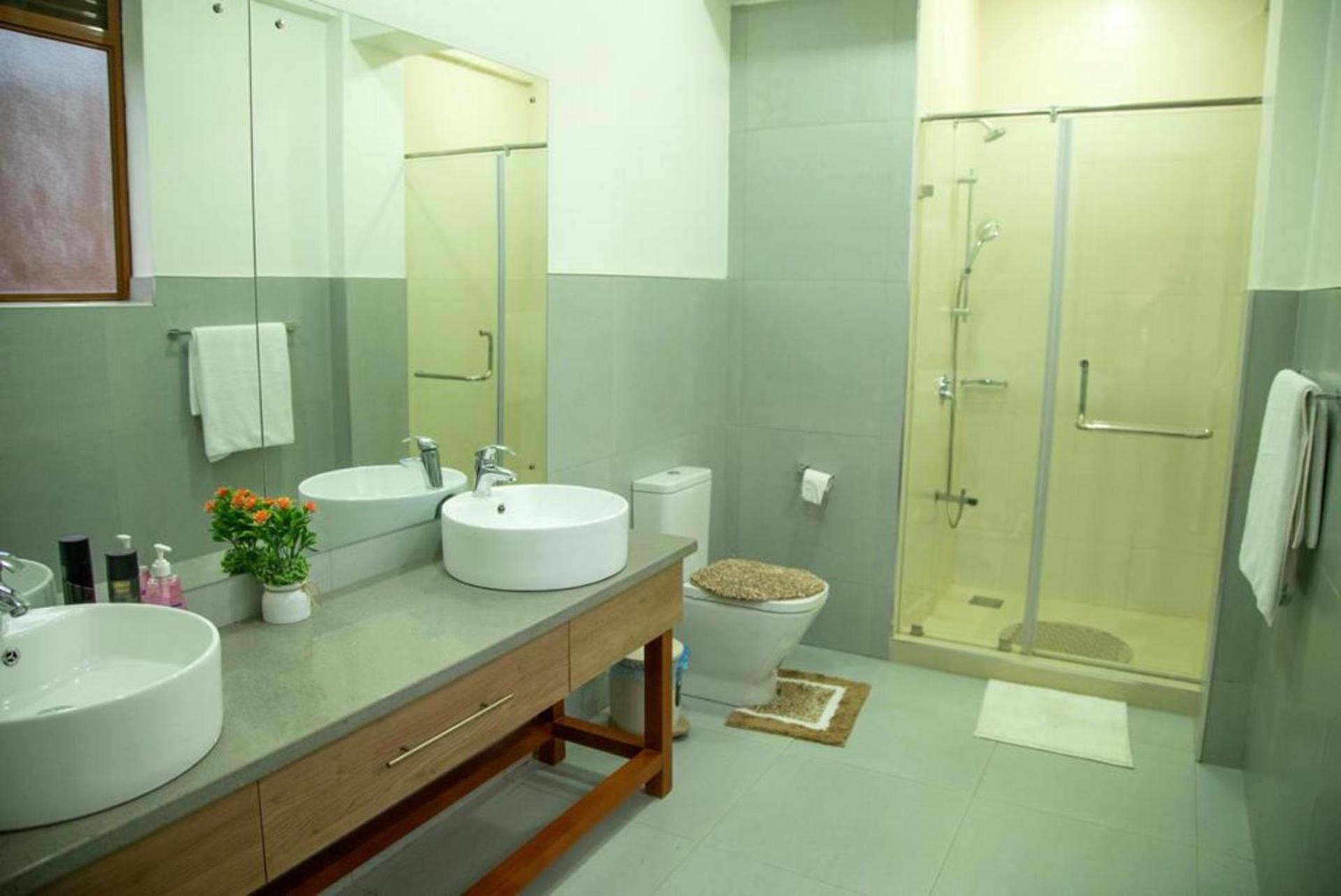 Luxury Cozy Kampala Apartment with 2 Bedrooms
