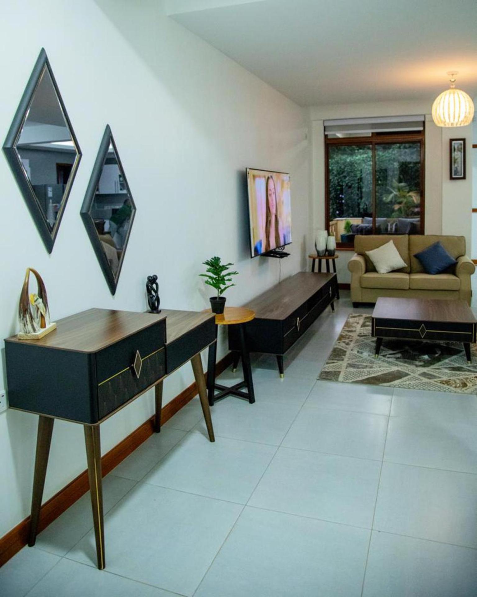 Luxury Cozy Kampala Apartment with 2 Bedrooms