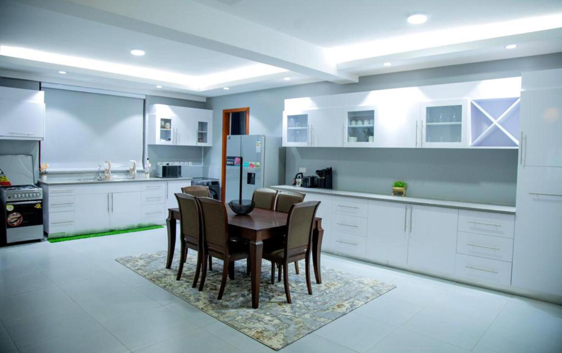 Luxury Cozy Kampala Apartment with 2 Bedrooms