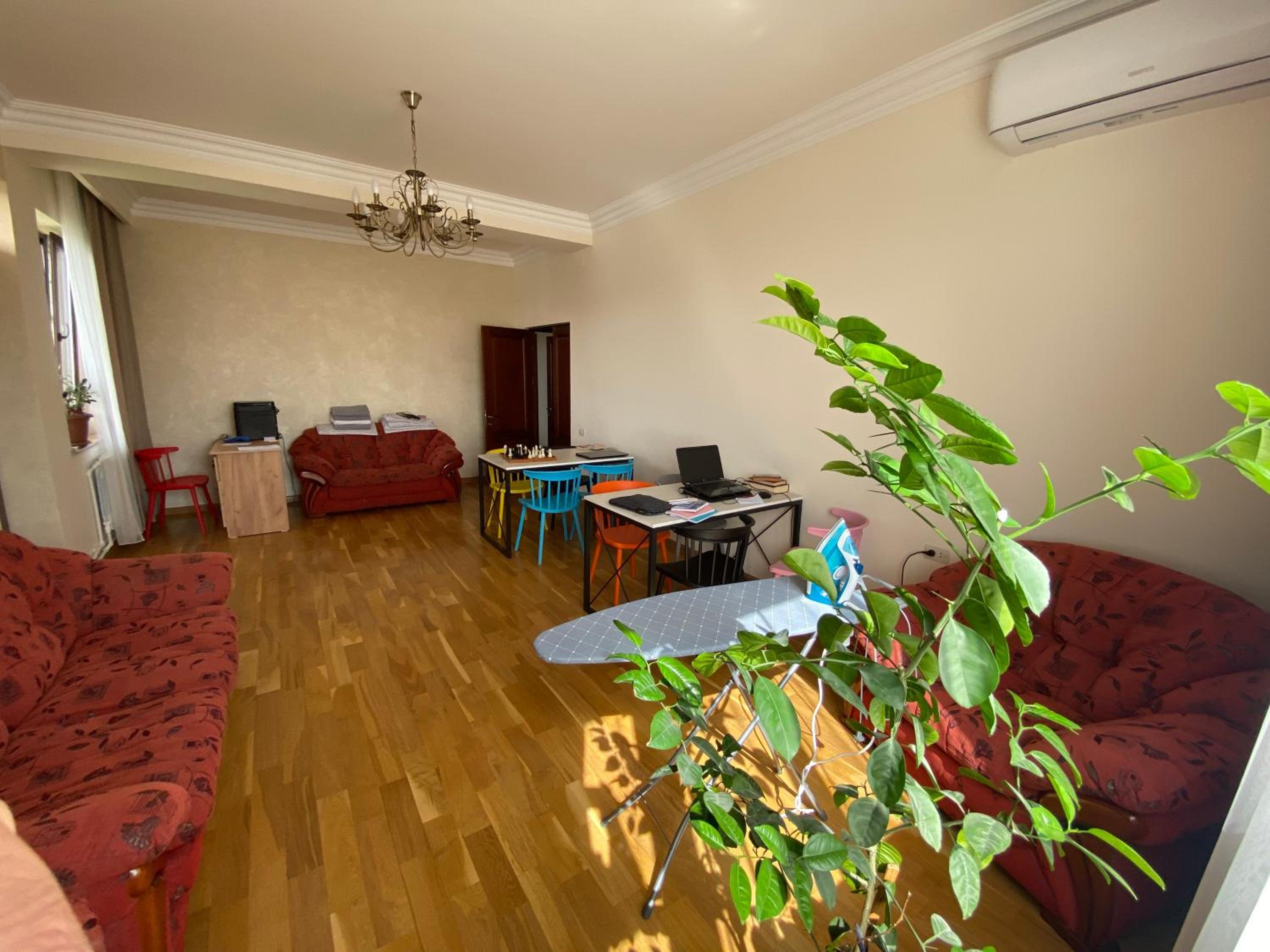 Kenut Hostel