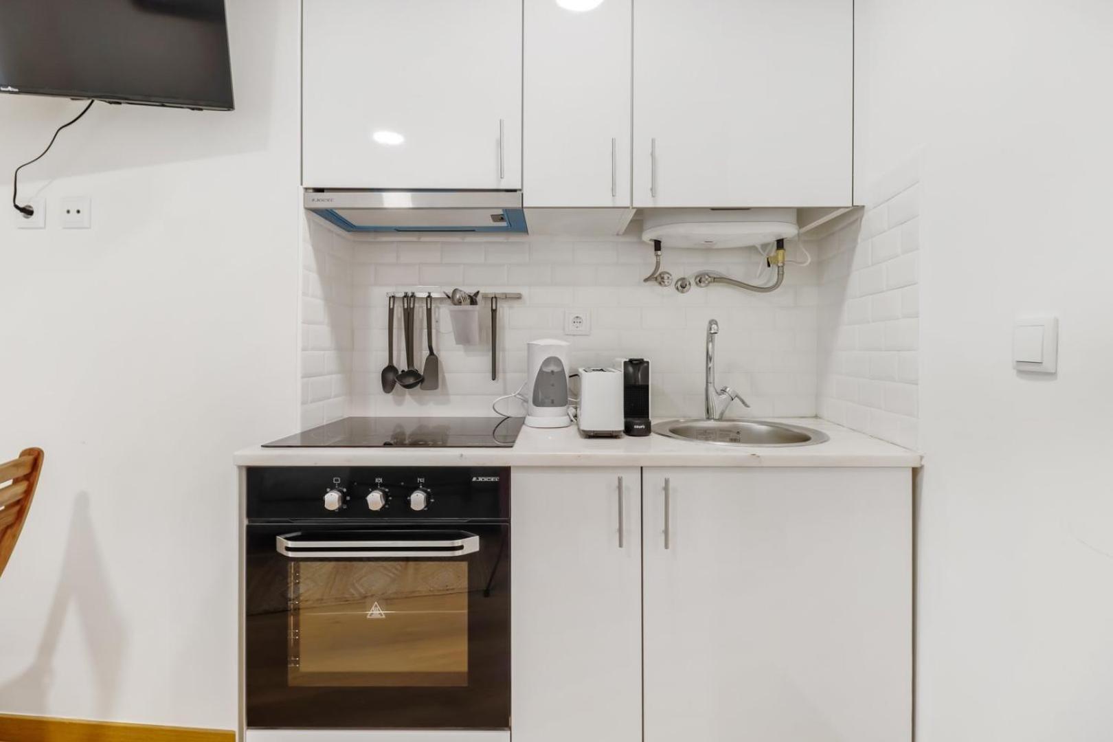Cosy studio heart of Santos - AC | By Airnest view 2