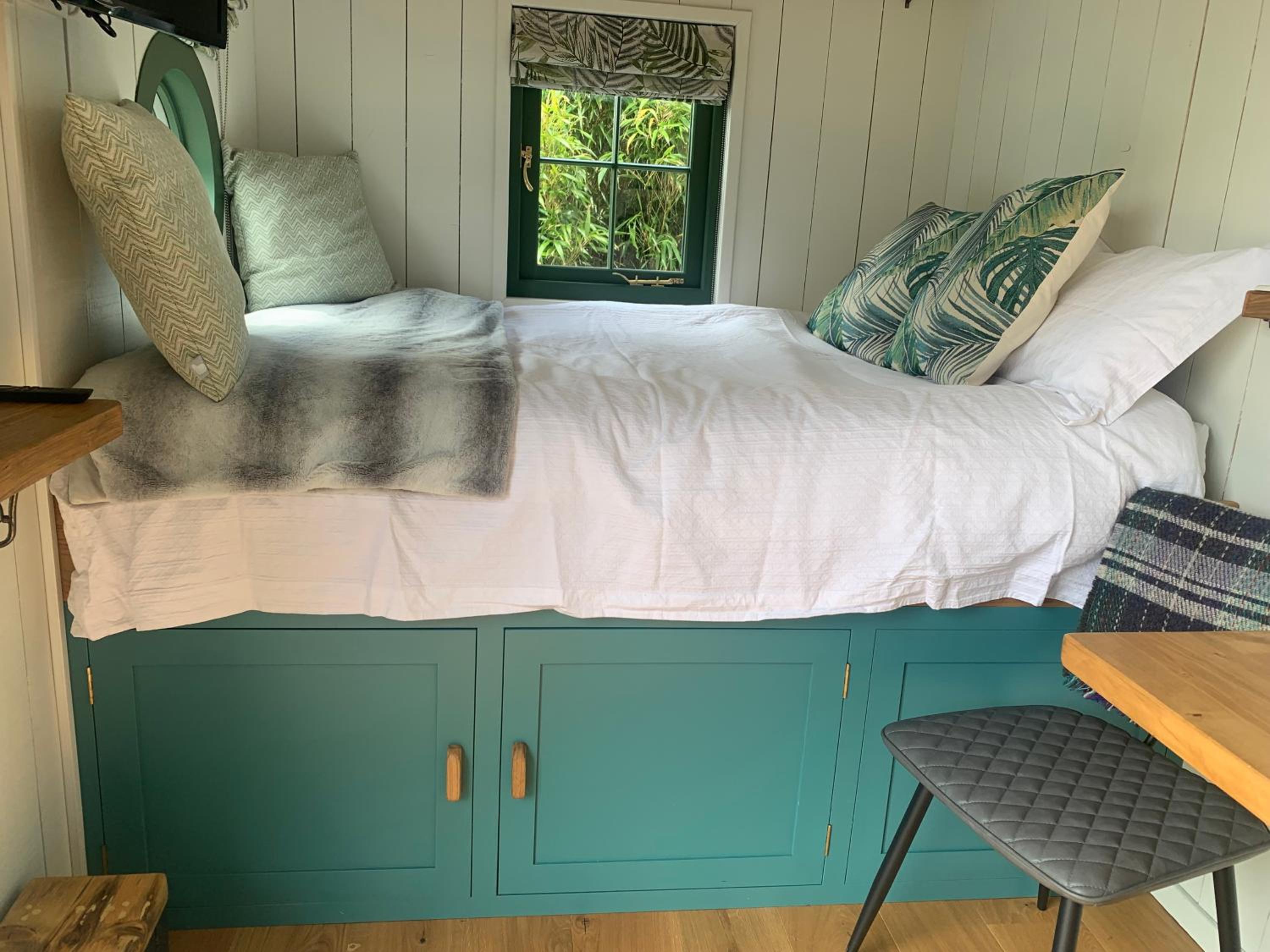 TREKLYS Shepherds Hut