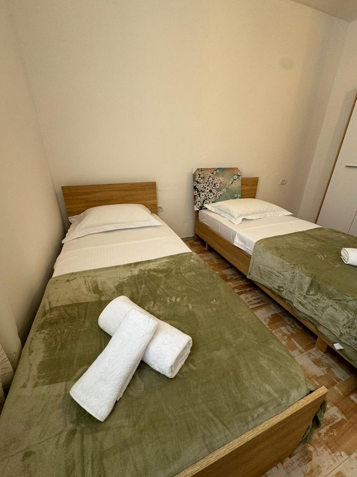 Apartment Gjoli