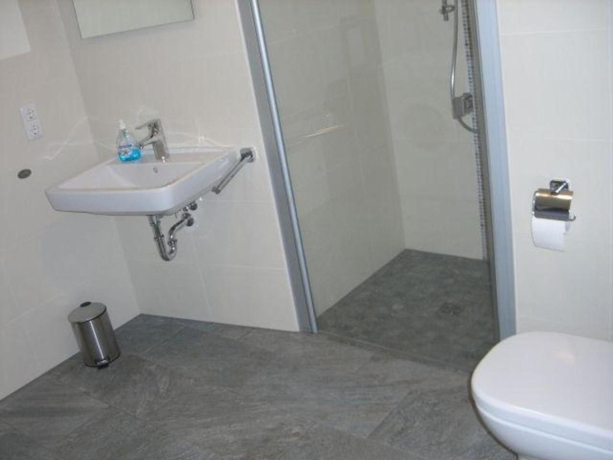 Barrierefreies Ferienhaus Mit Großem Grundstück