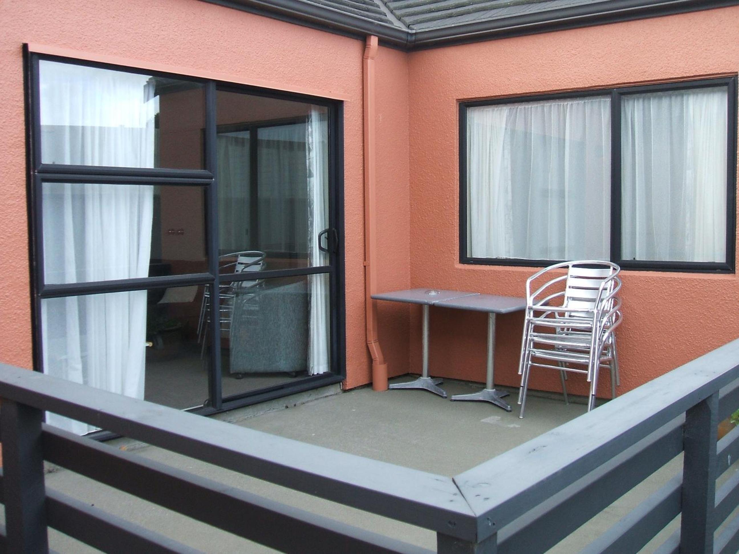 Pavilion Motel & Conference Centre