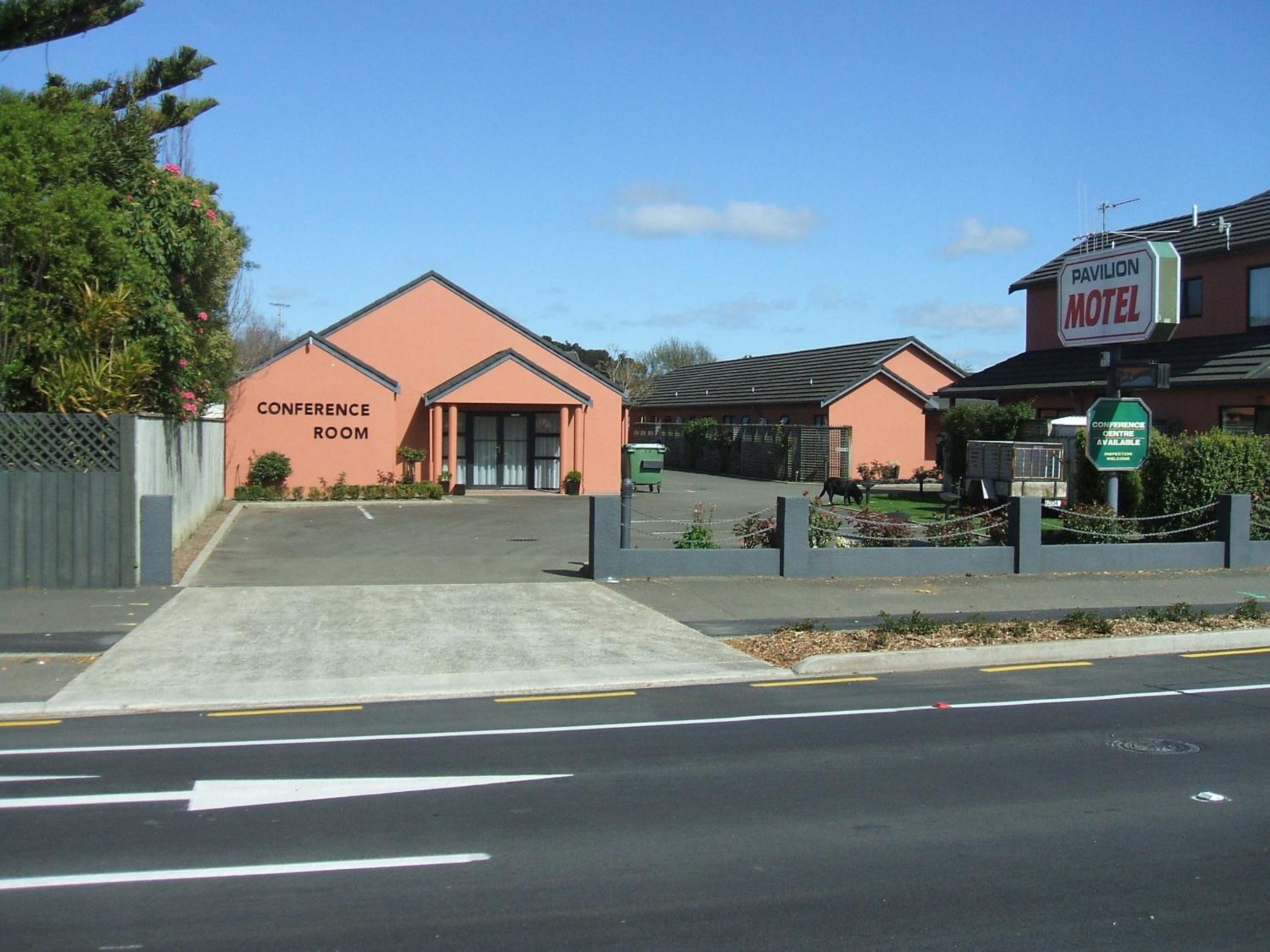 Pavilion Motel & Conference Centre