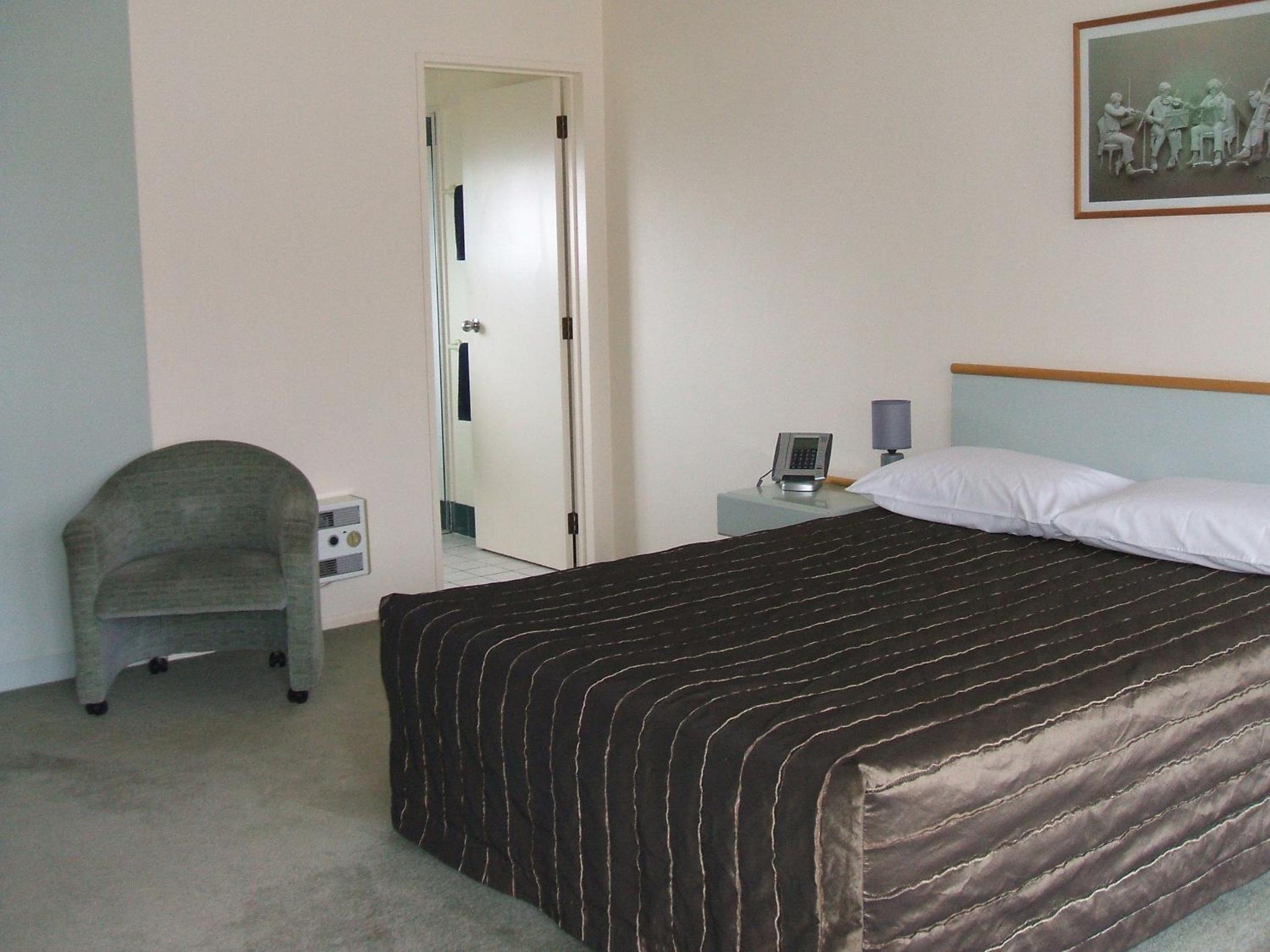 Pavilion Motel & Conference Centre