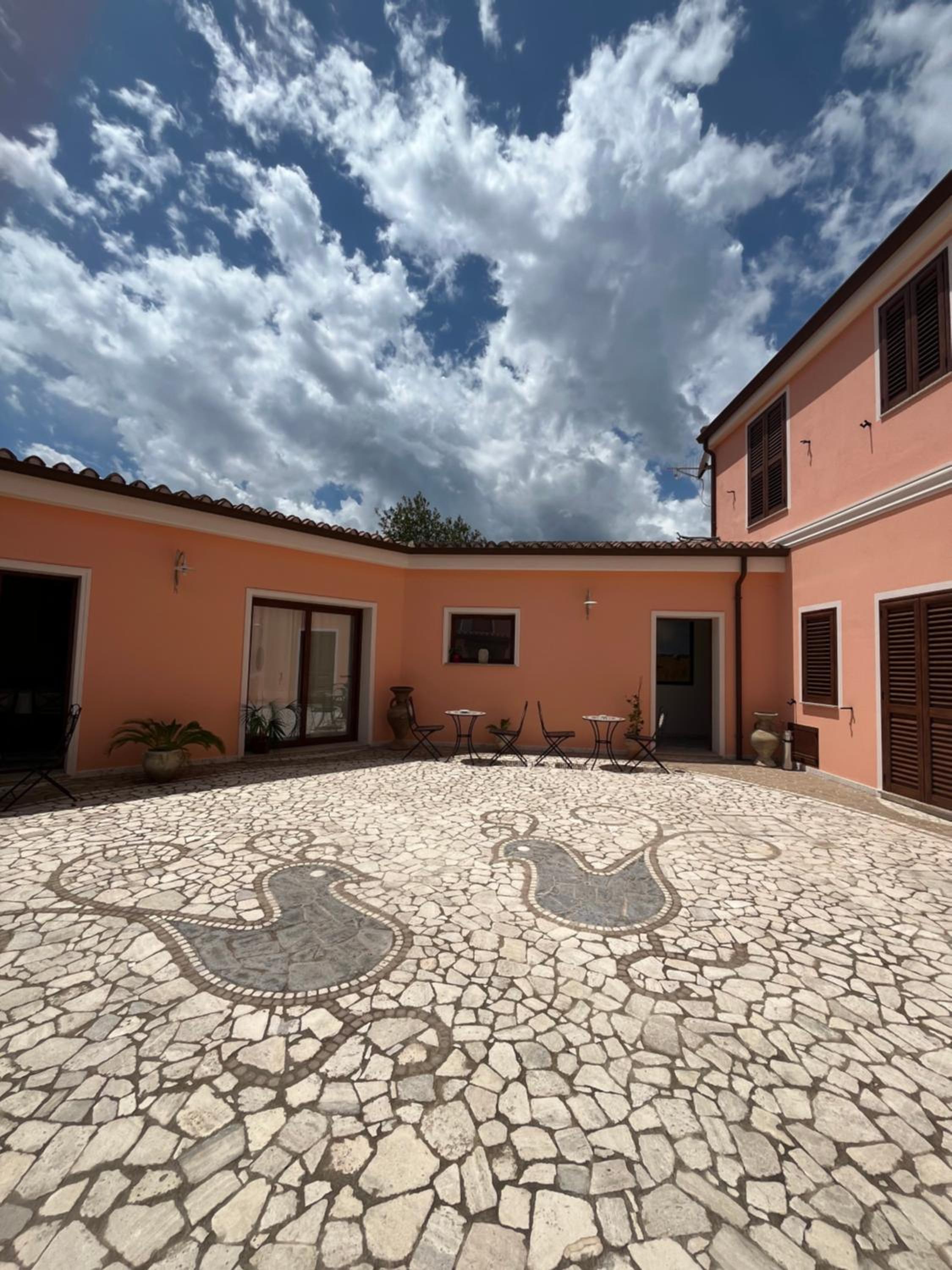 B&B Il Mandorlo view 5