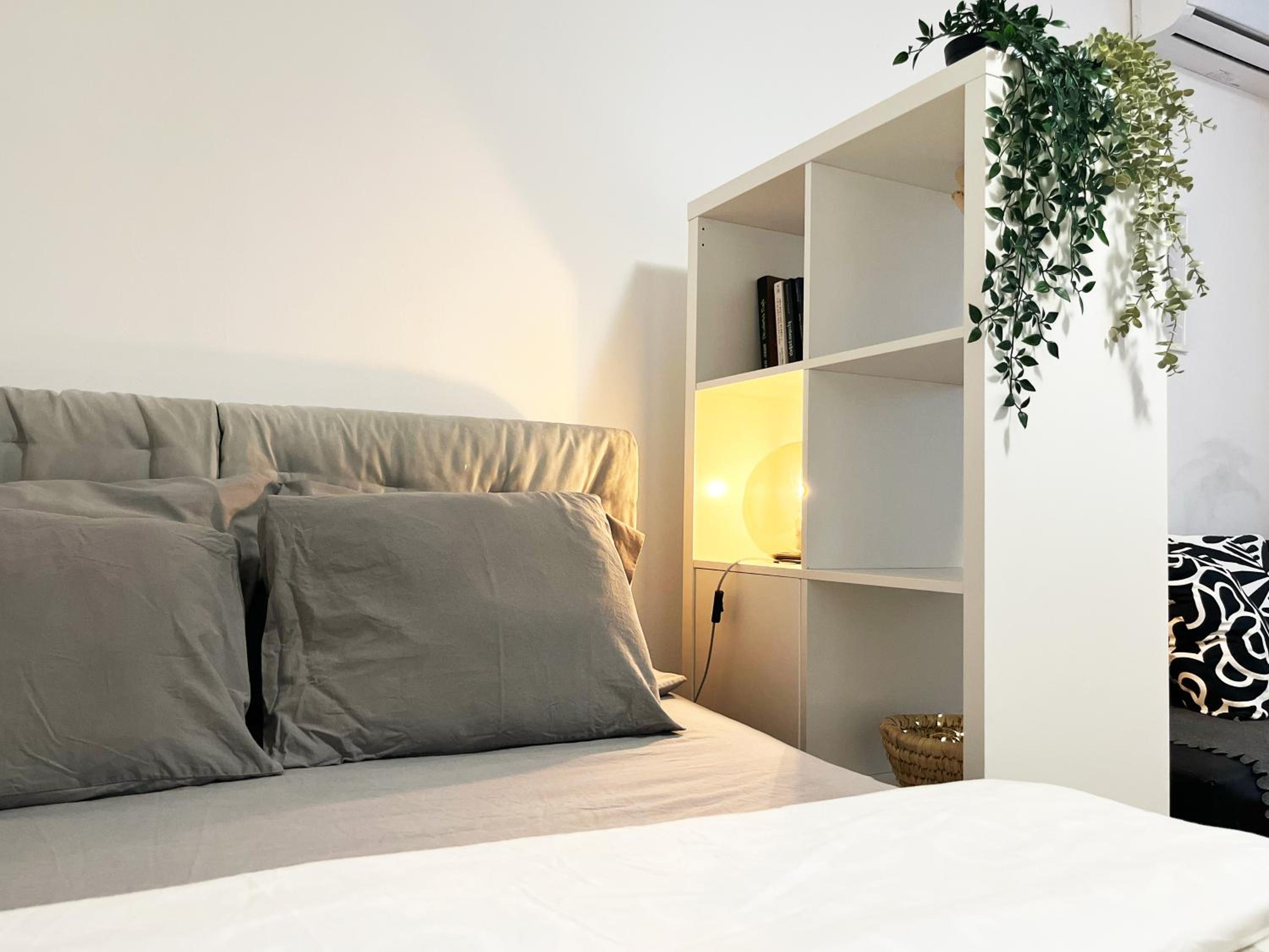 Fully Equipped - Cozy & Convenient City Apartment view 3