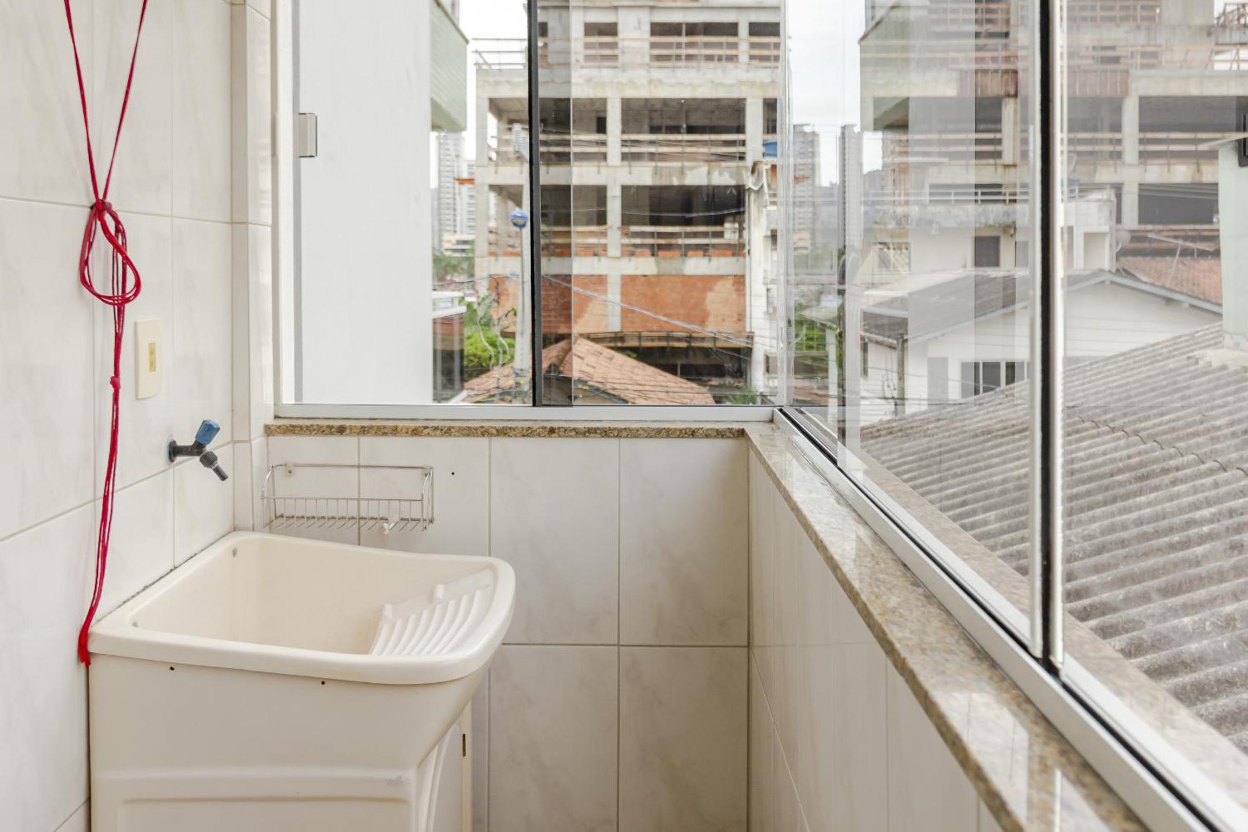 A 2 quadras da praia em Itapema VM7682