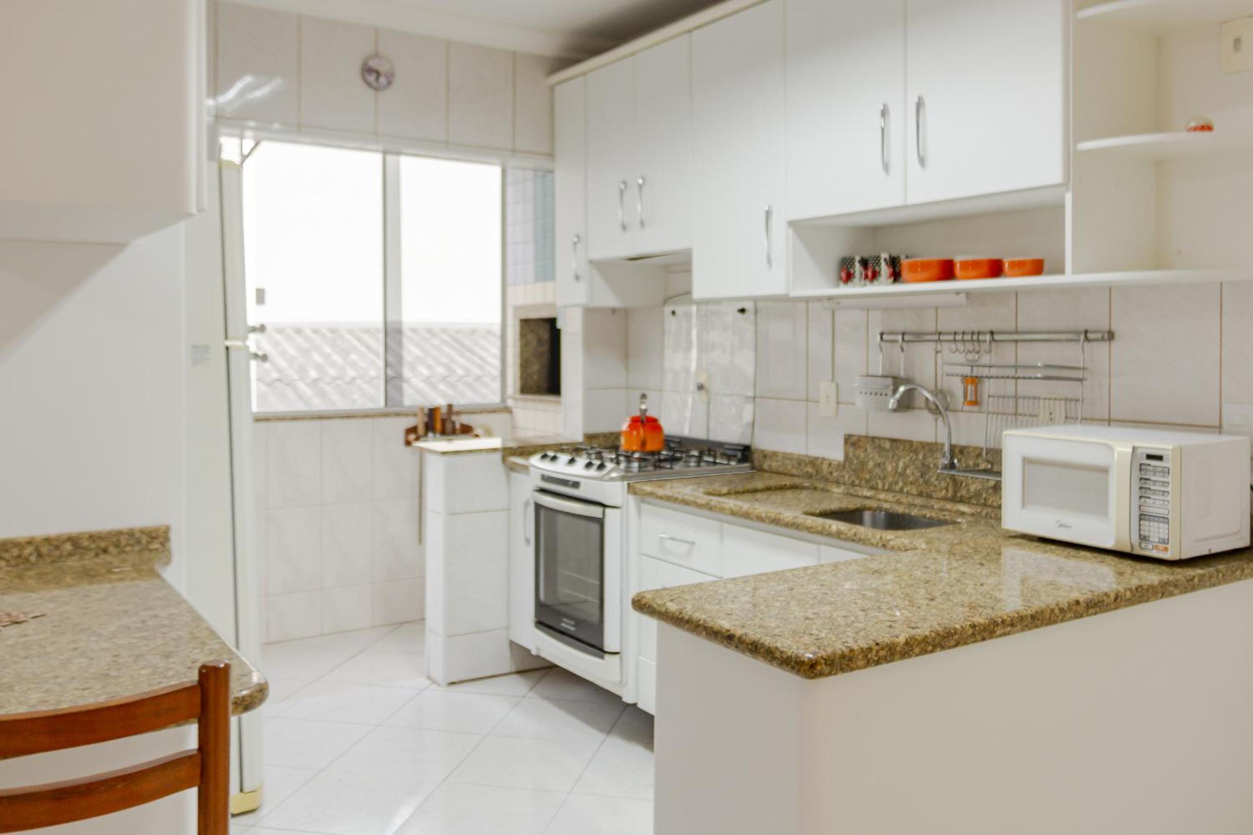A 2 quadras da praia em Itapema VM7682