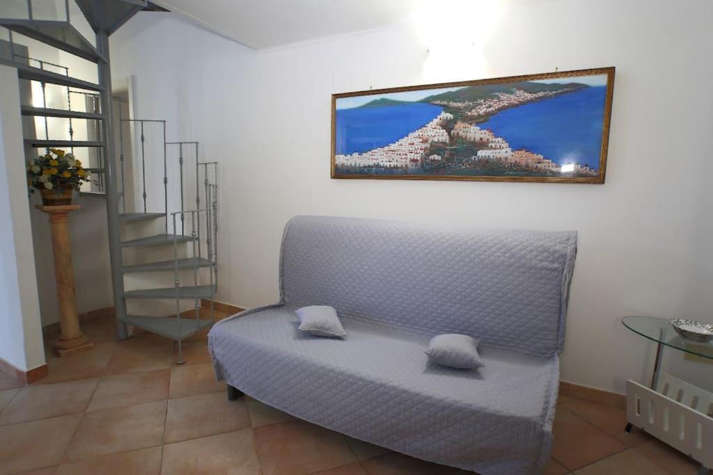 Sorrento Realty Holidays - Mary Glow photo 1
