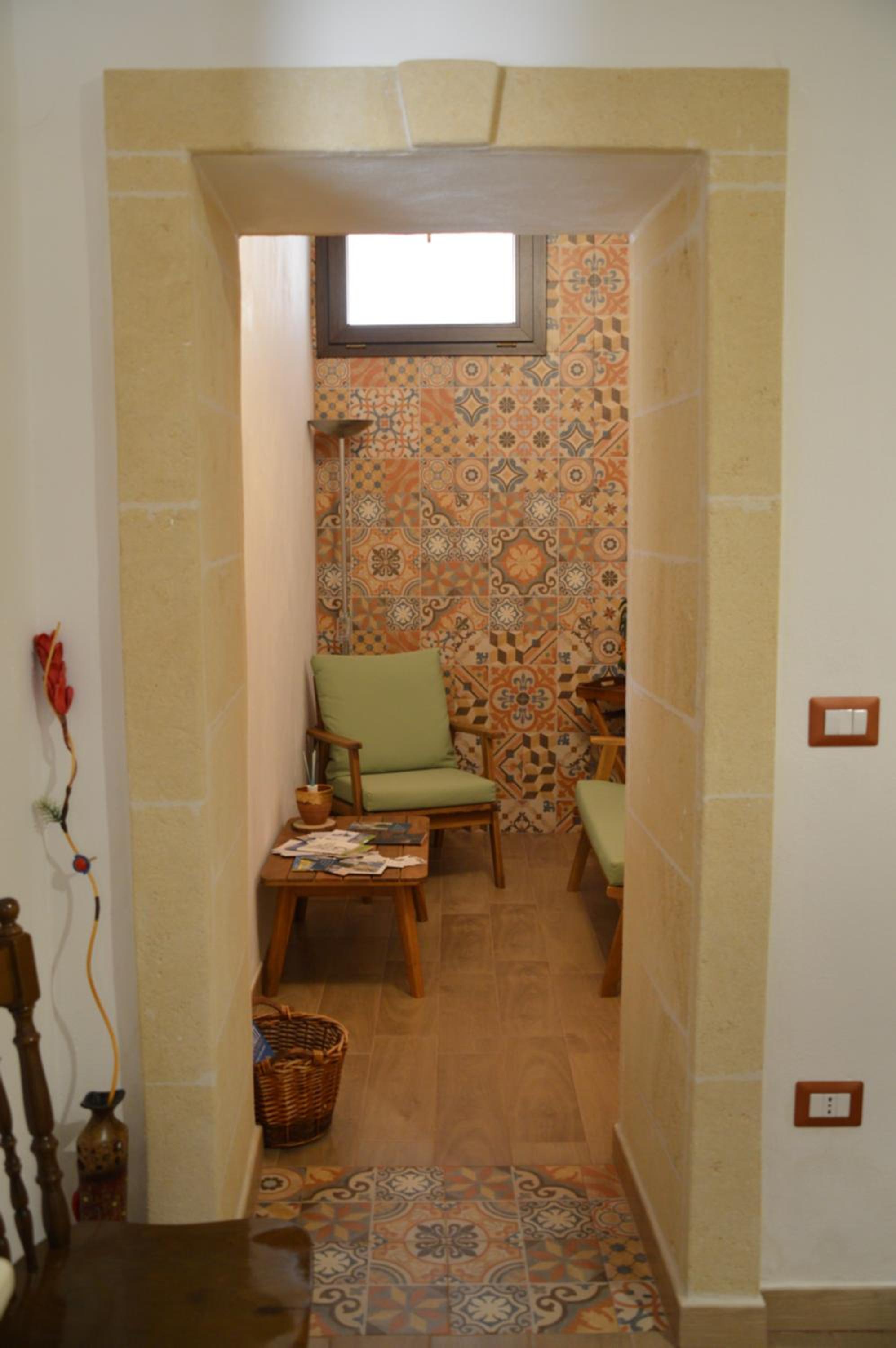 Photo 33