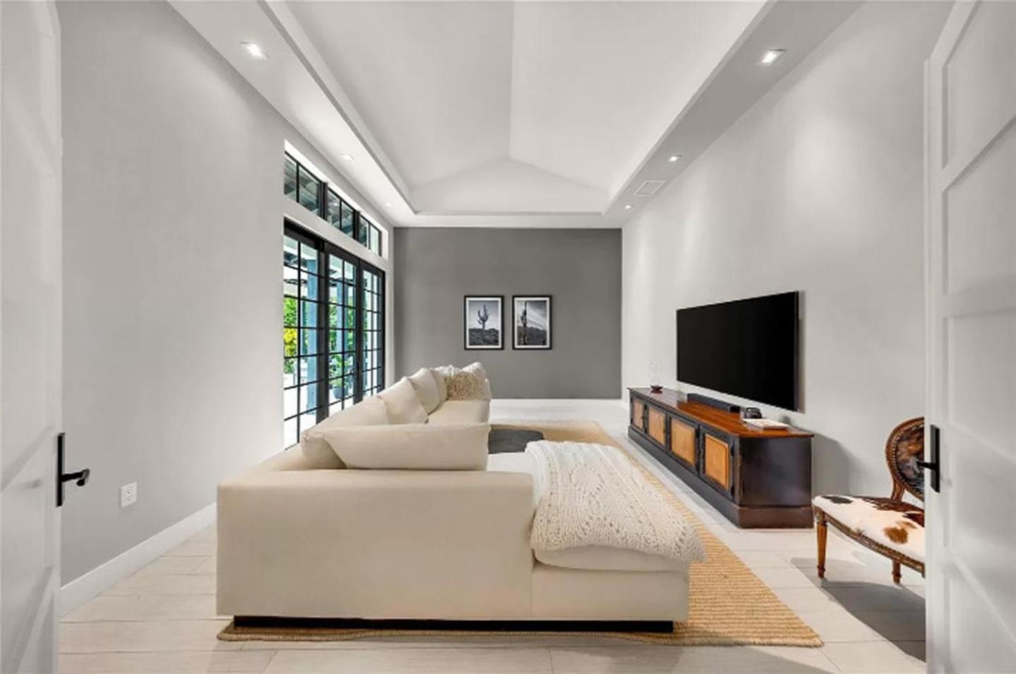 Tons of Natural Light Private Star Home