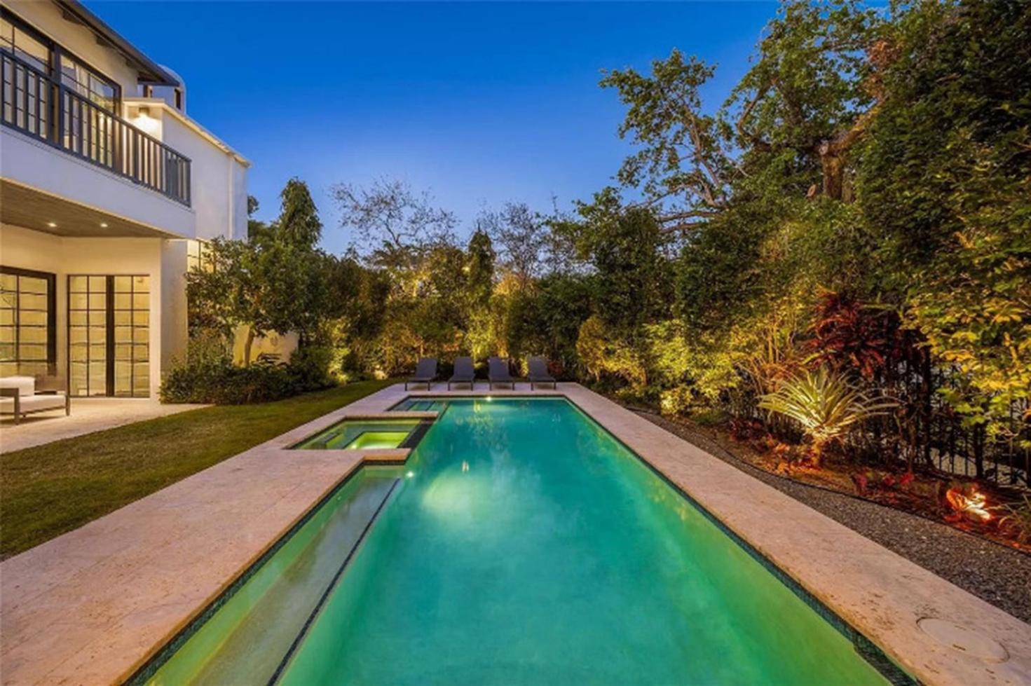 Tons of Natural Light Private Star Home