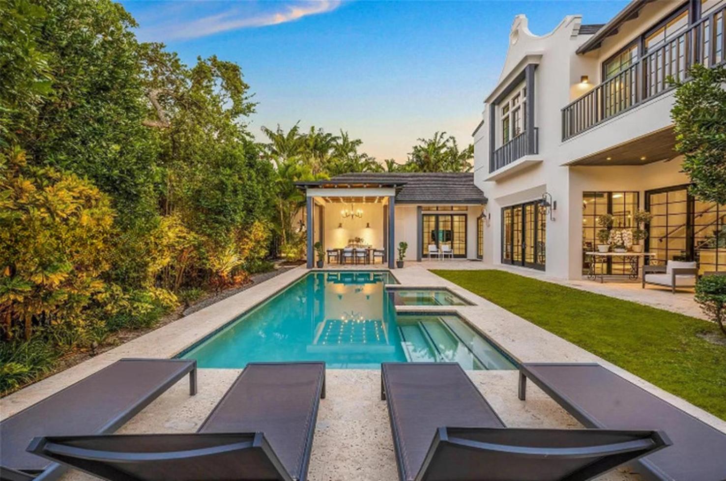Tons of Natural Light Private Star Home