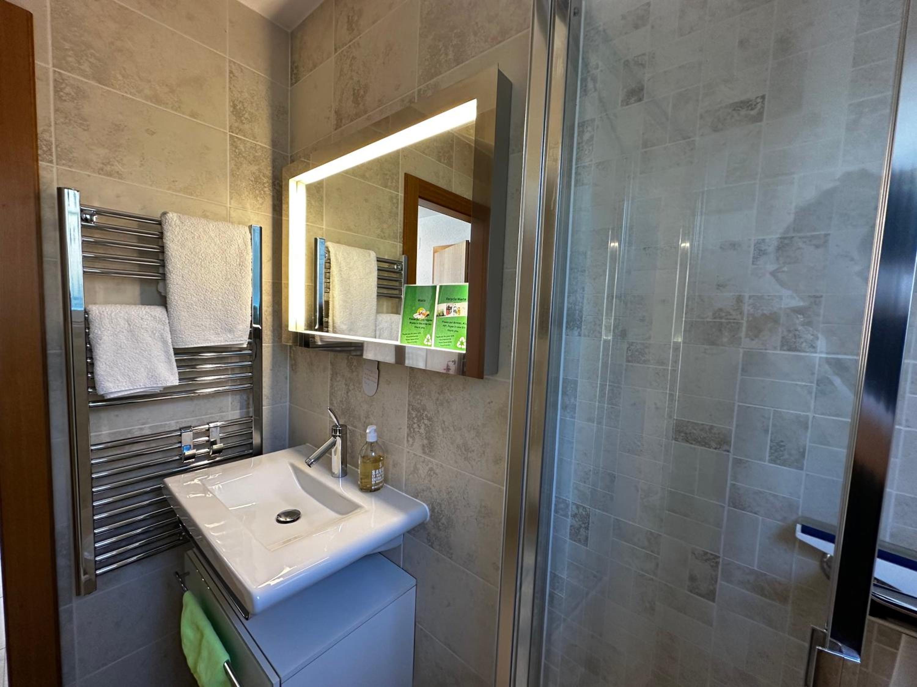 Lakeview Apartment-Lavaux