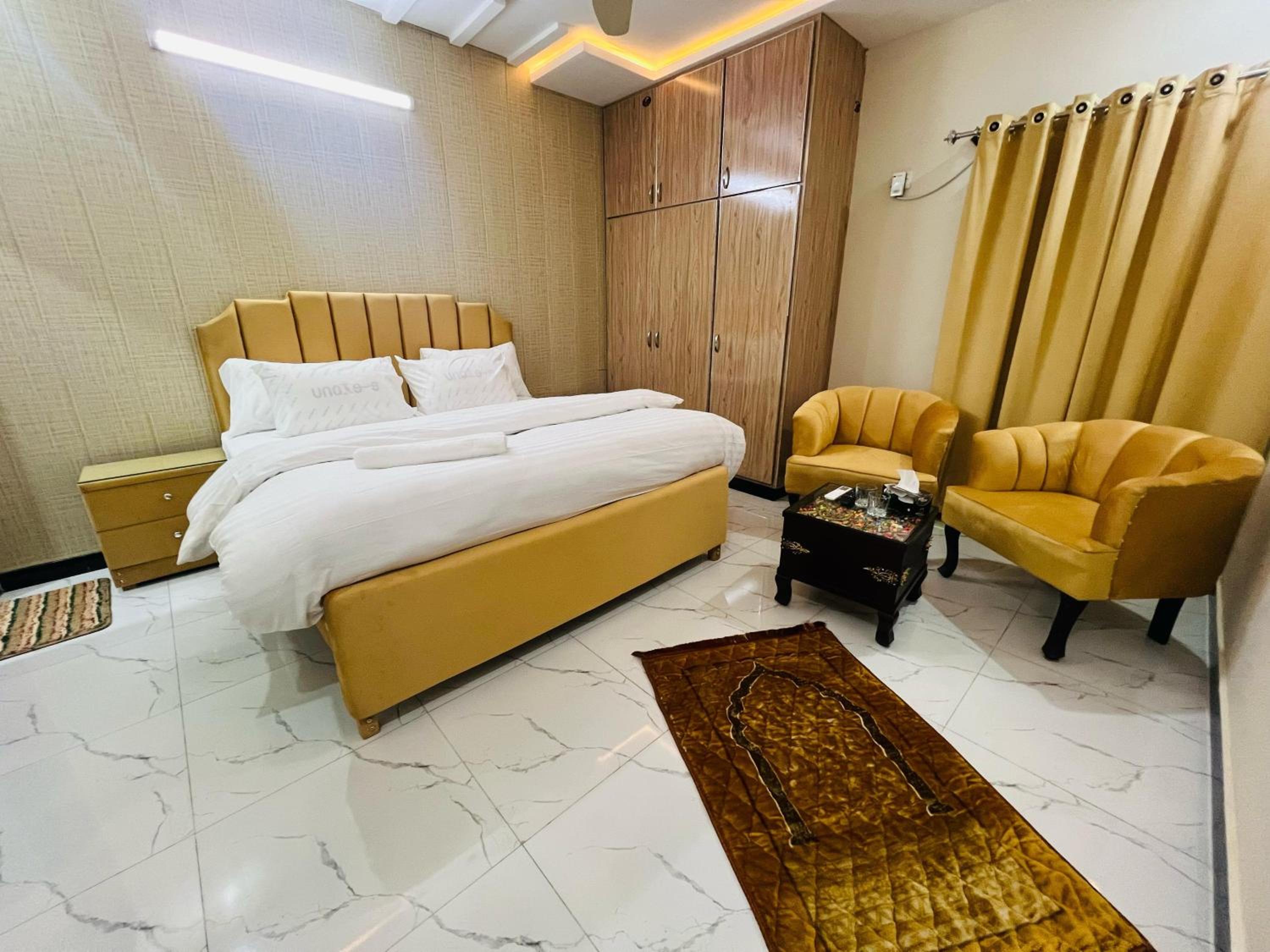 Airway Guest house view 3