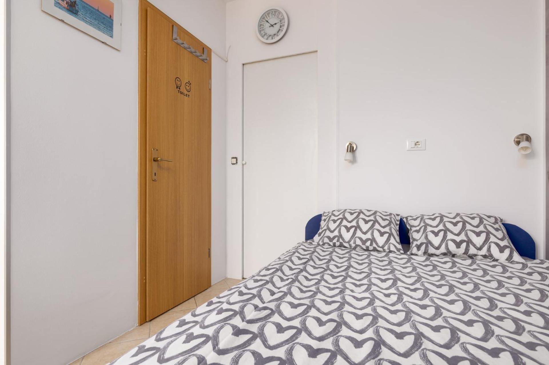 Studio with terrace & sea view view 4