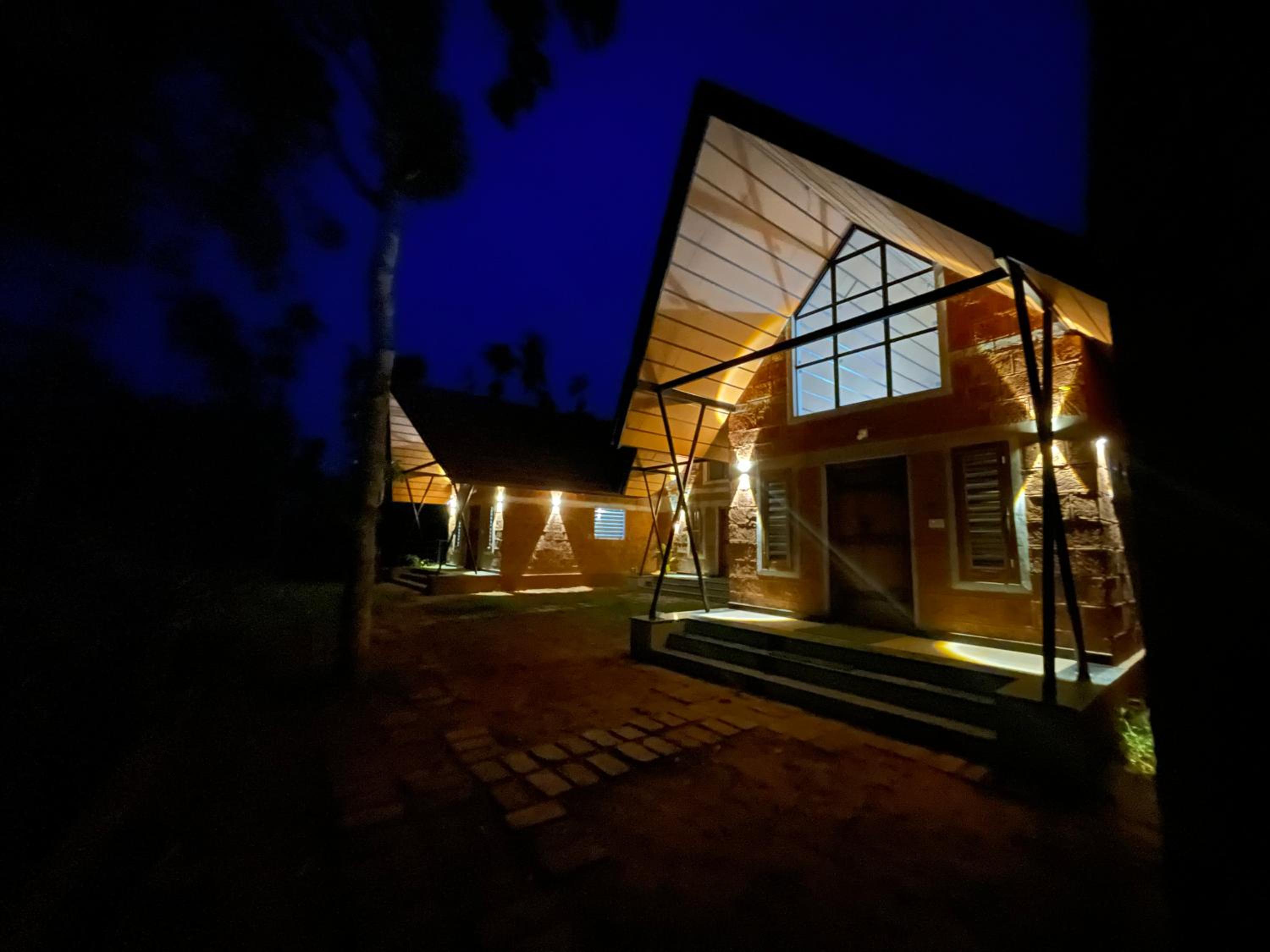 Senthamarai villa