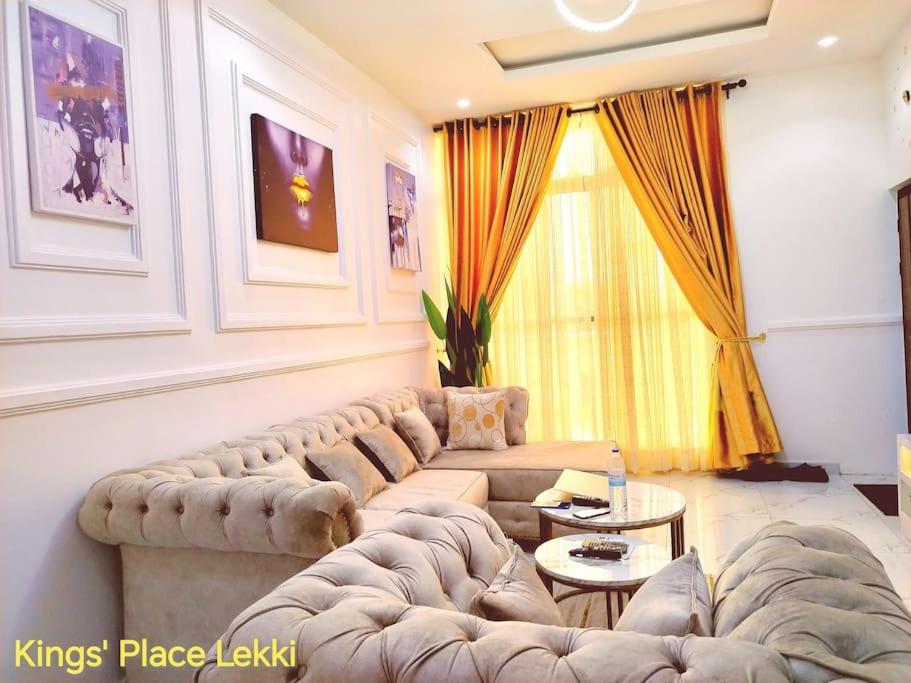 Kings' Place Room Lekki 24hrs electricity