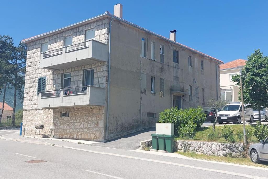 Amazing Apartment near Makarska , Split and Imotski