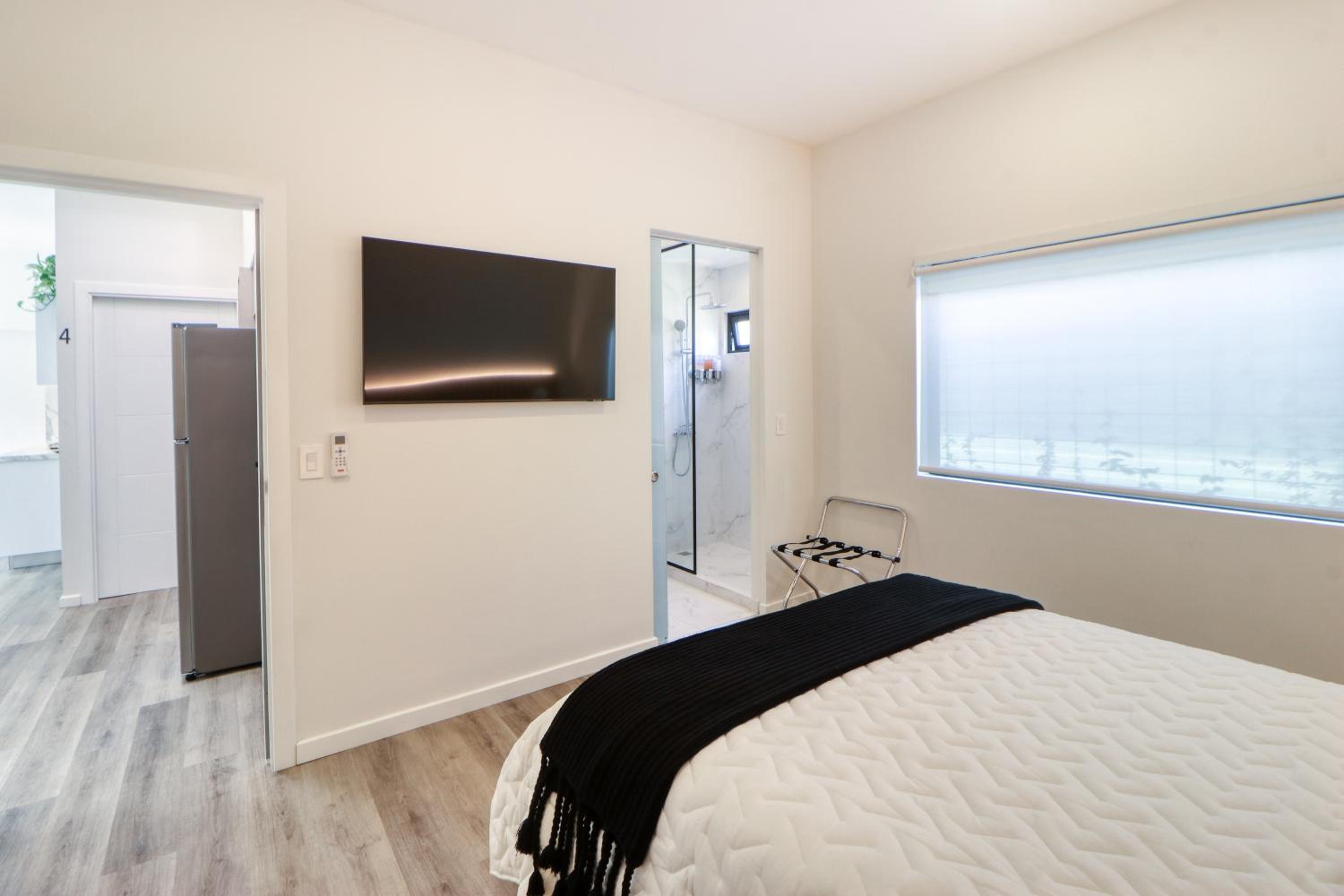 Colina Inn - Property Image 2