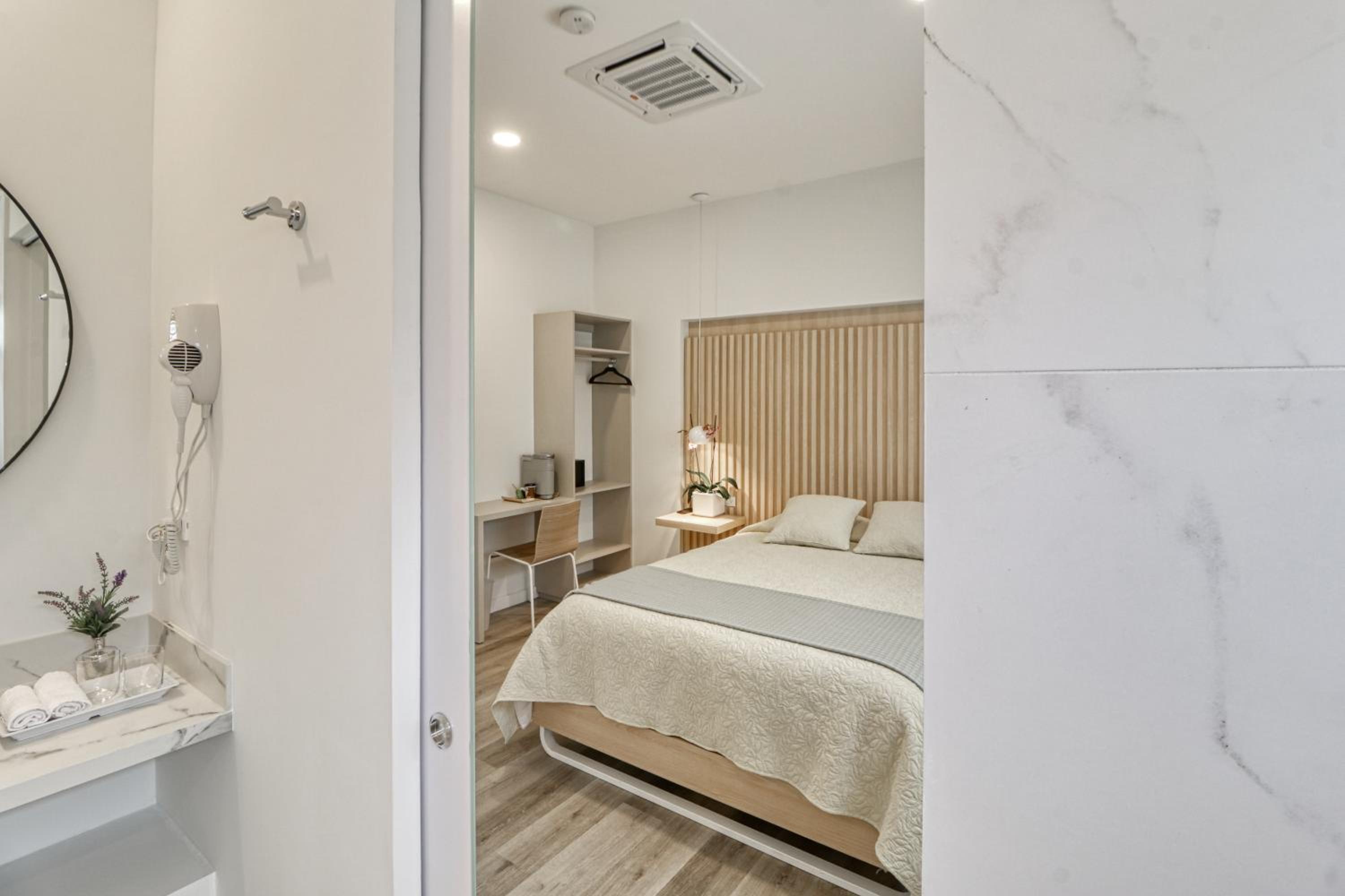 Colina Inn - Property Image 7