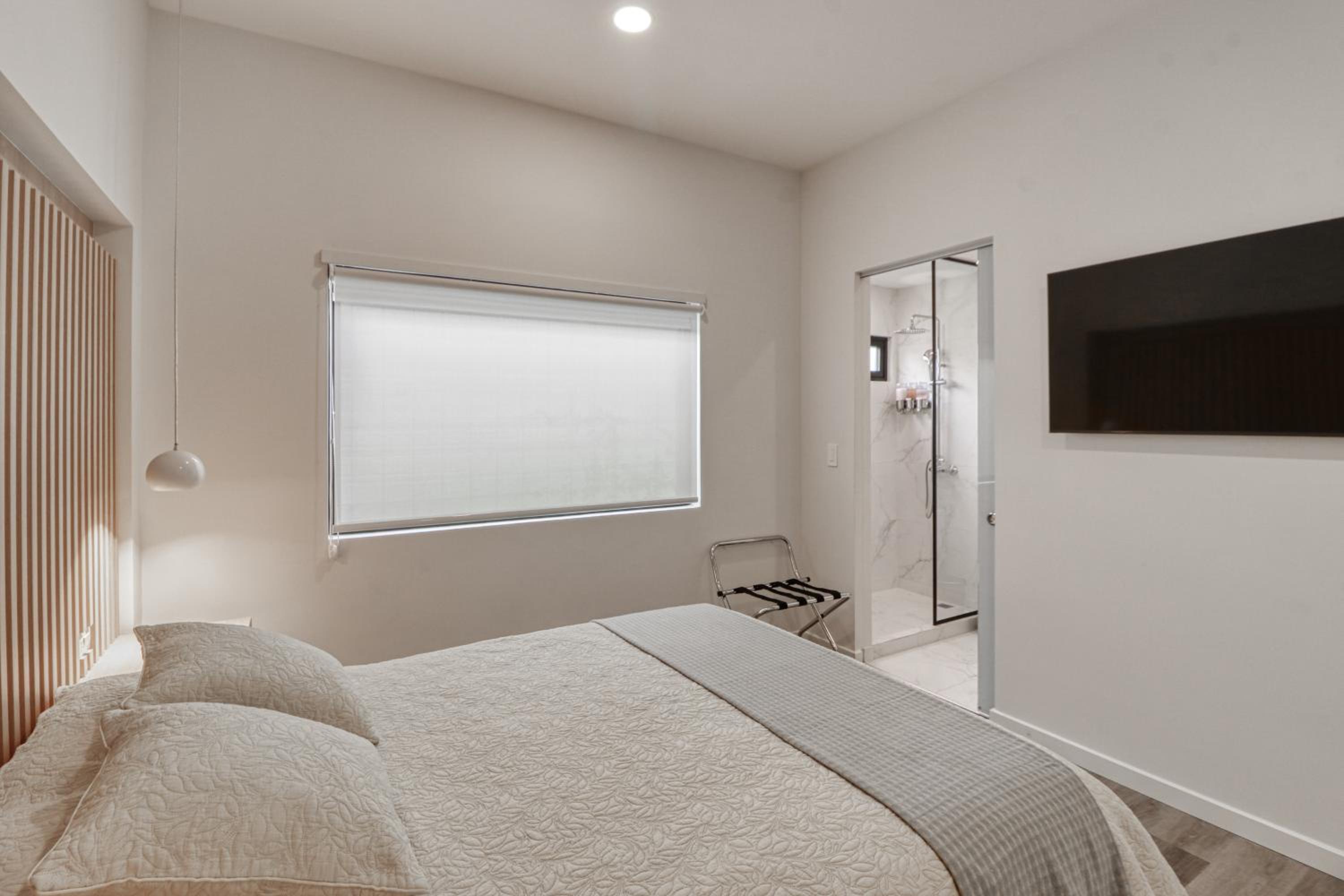 Colina Inn - Property Image 1
