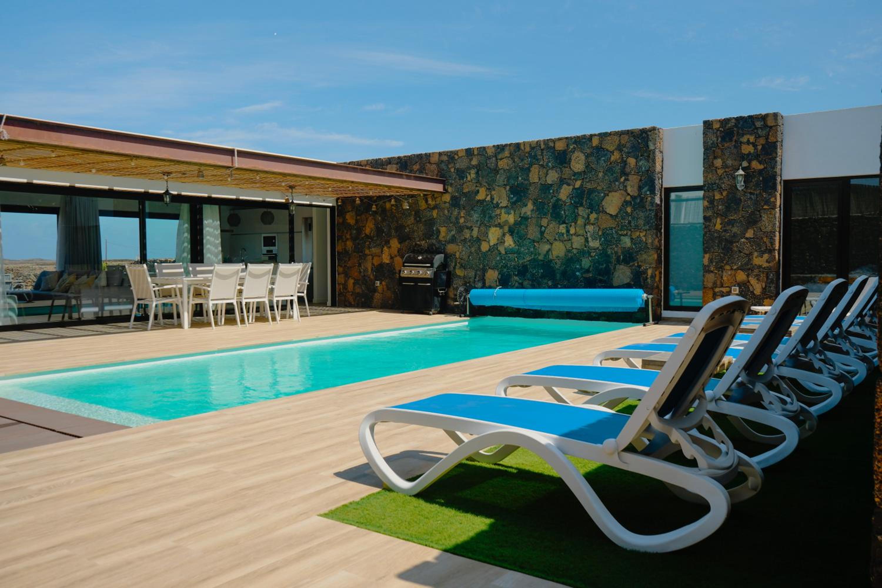 Villa Relajares
