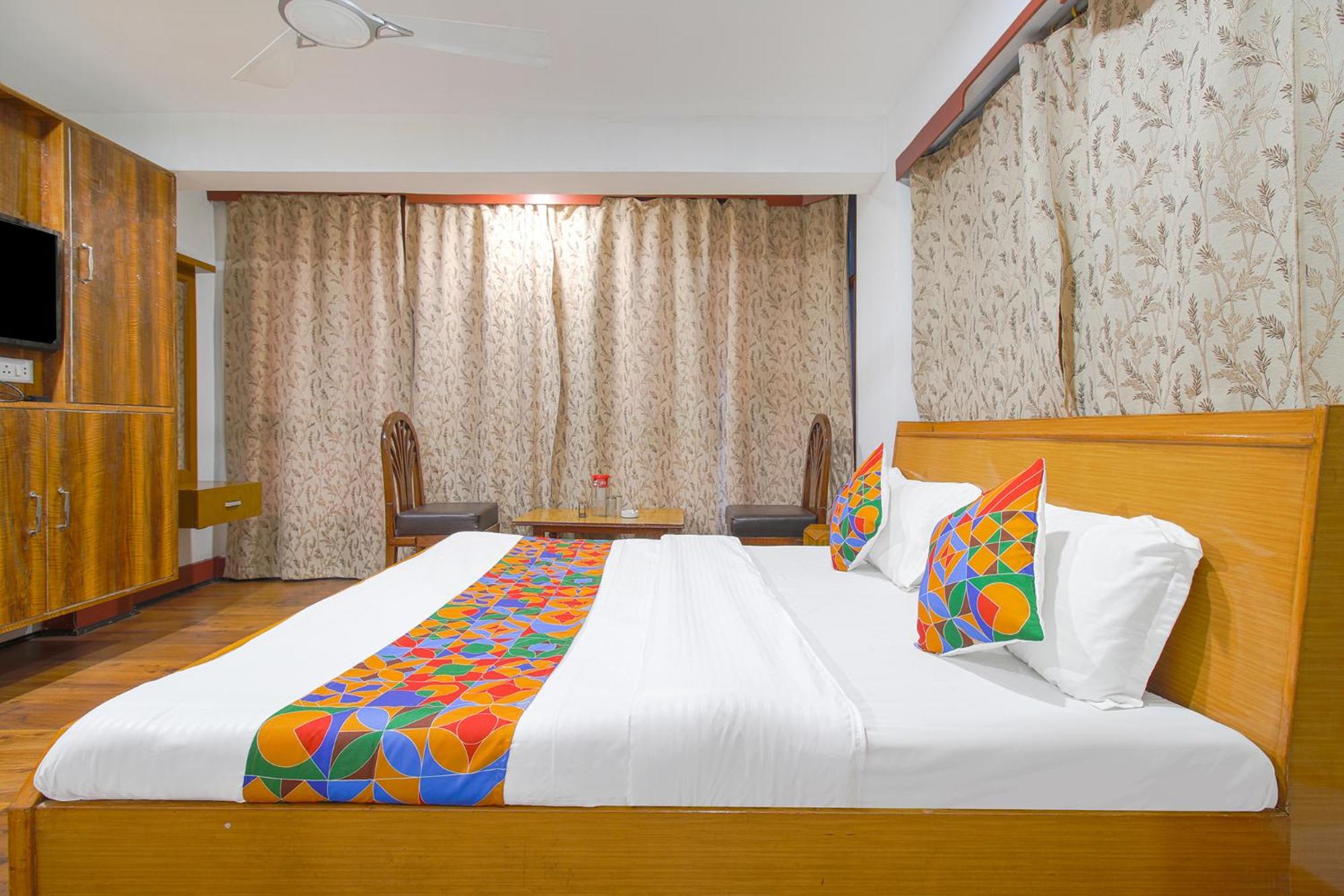 Hotel Ruby and Restaurant