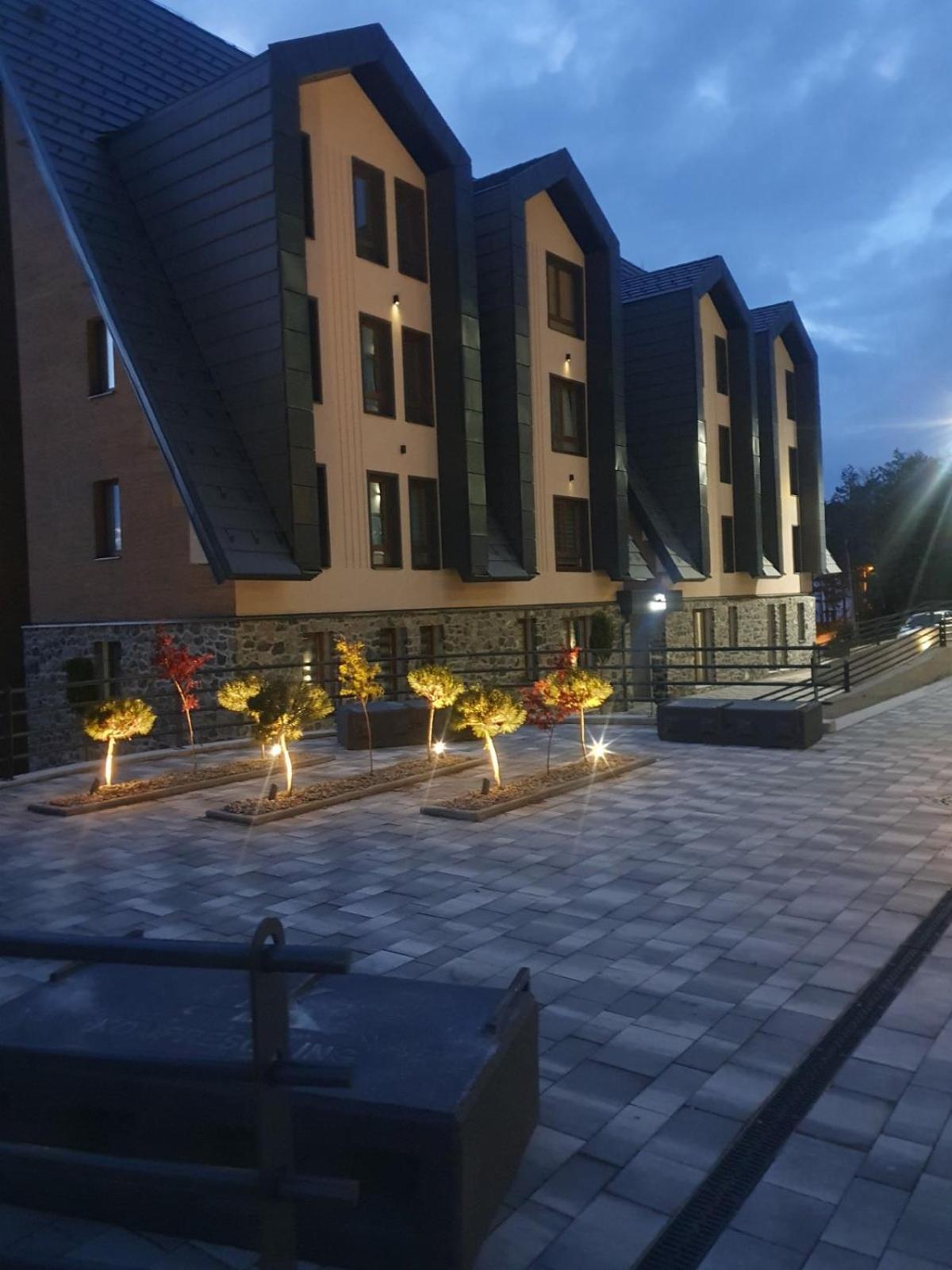 B9 Divcinova view 2