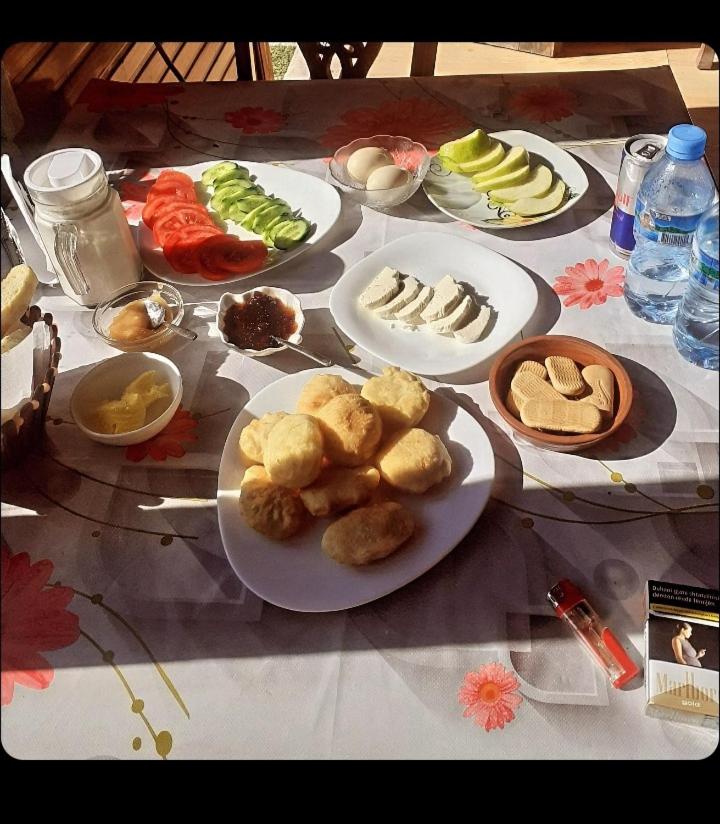 Mikel Center Theth Guesthouse
