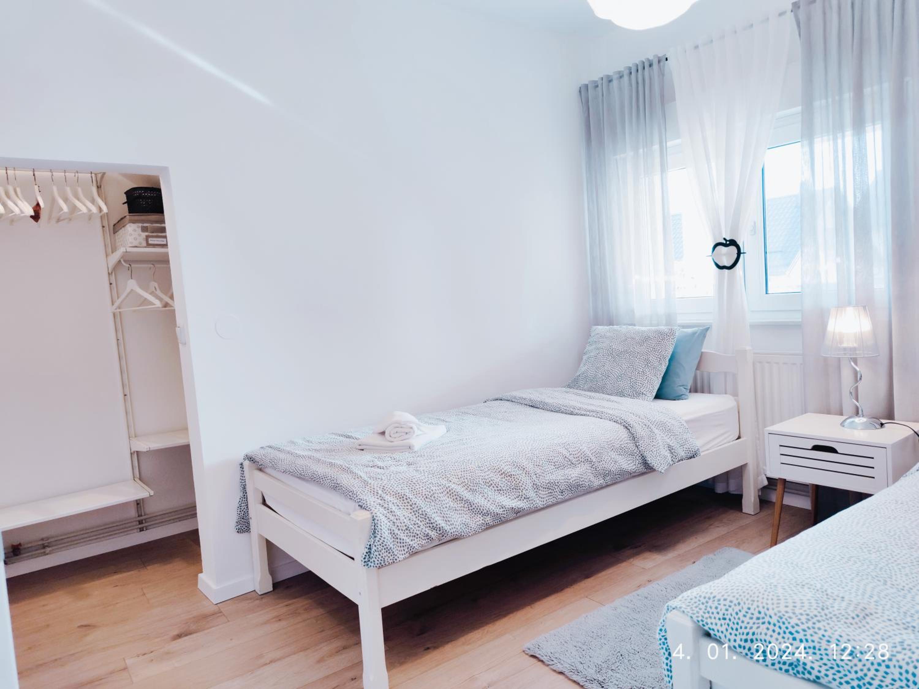 Lumani Apartment Zagreb with FREE Parking photo 2