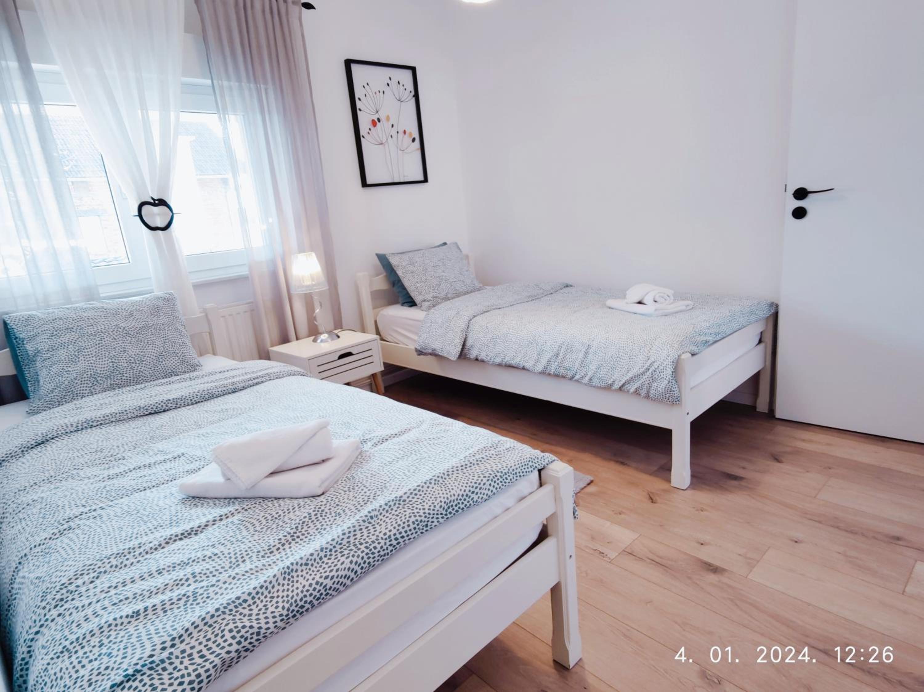 Lumani Apartment Zagreb with FREE Parking photo 3