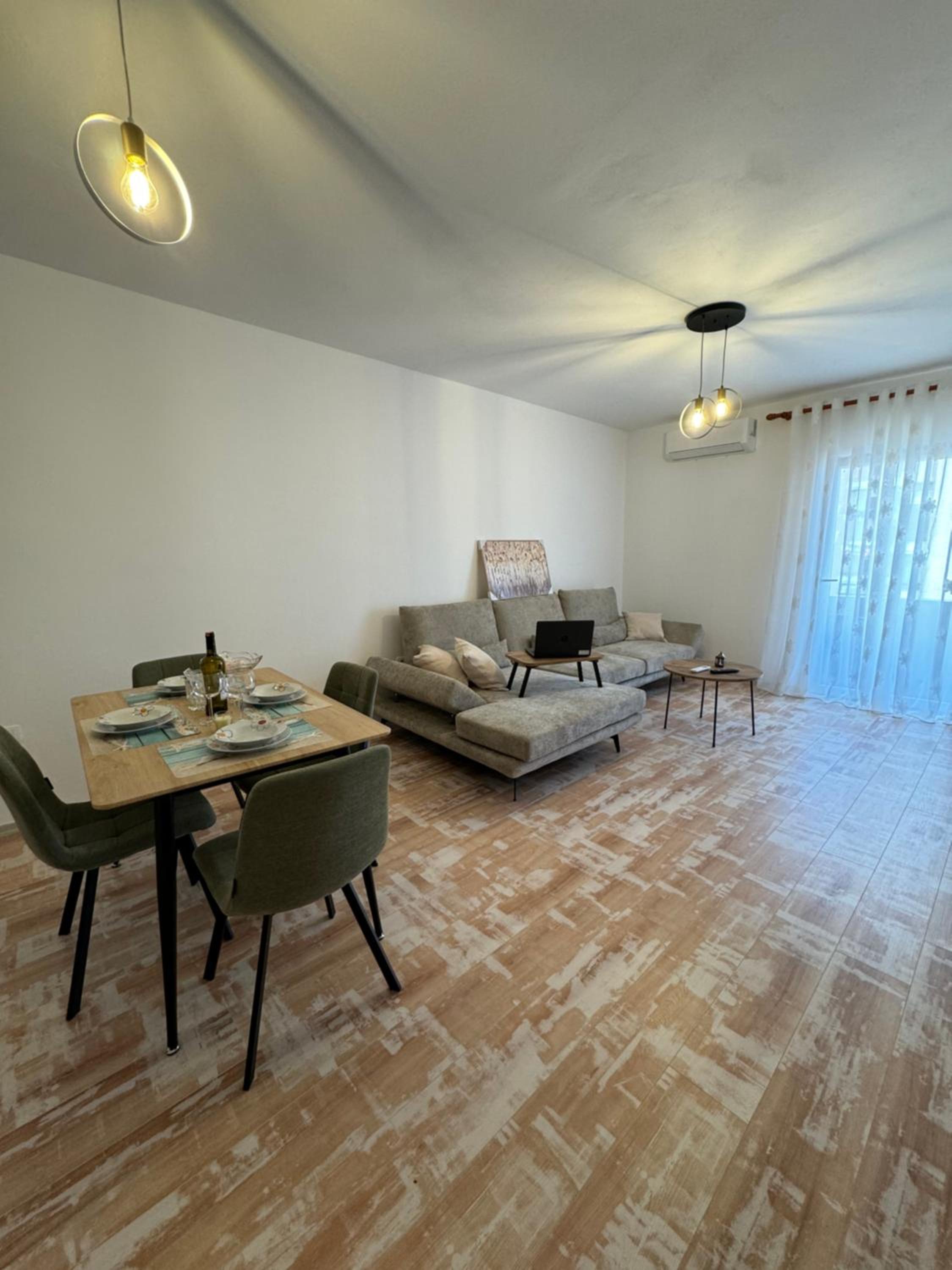 Apartment Gjoli