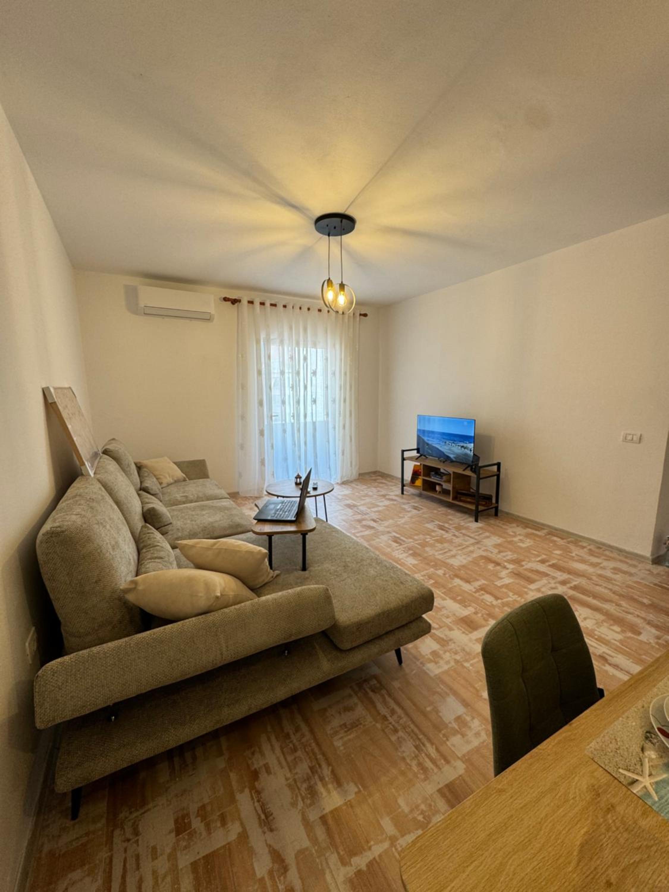 Apartment Gjoli