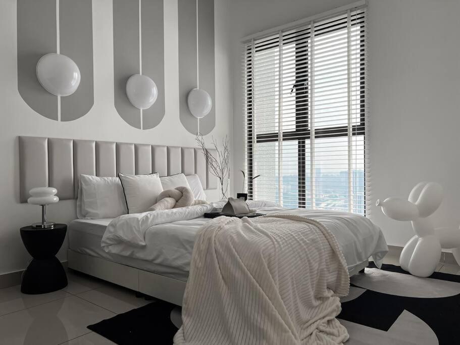 Cosy Trion KL CITY 2R2B